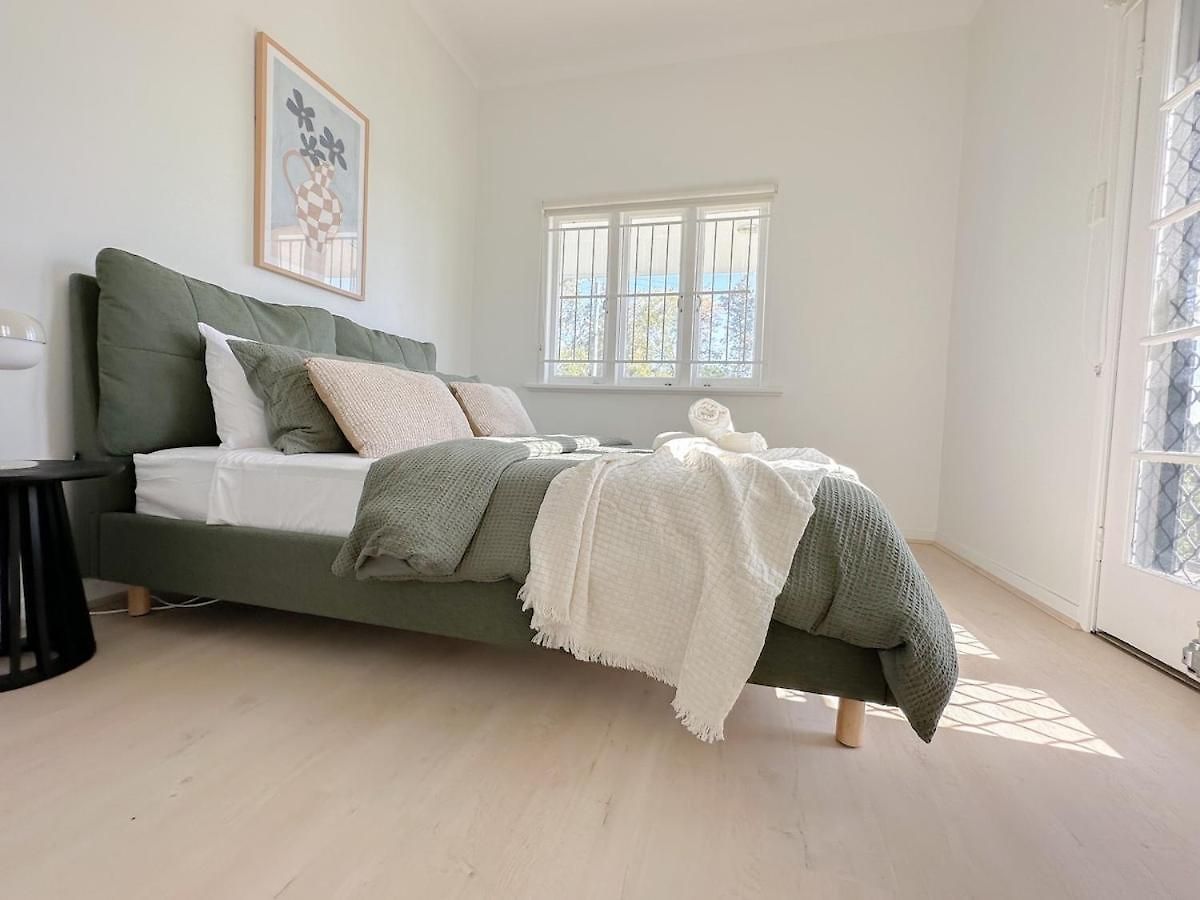 Penthouse Spot - Sleep 8 - Free Parking - 4km Cbd * Brisbane