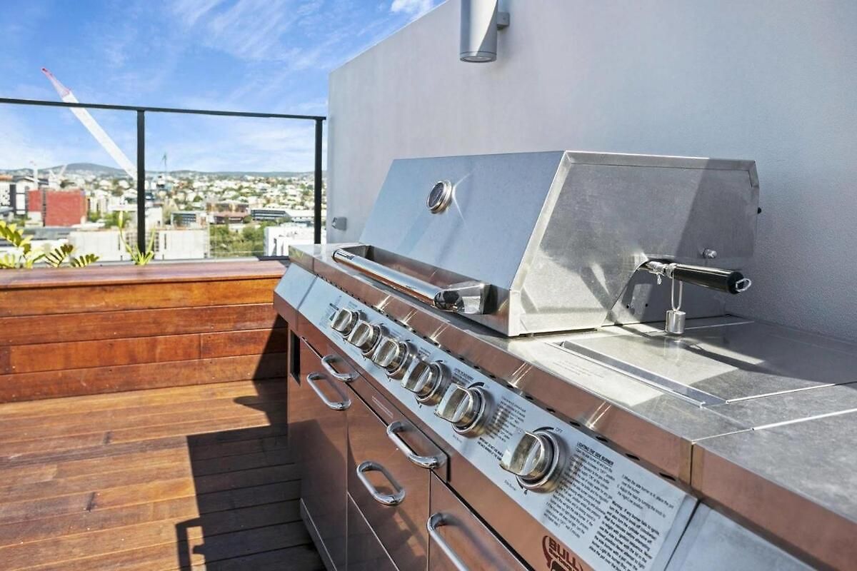 Apartment Stylish 2br In Soda Views Parking