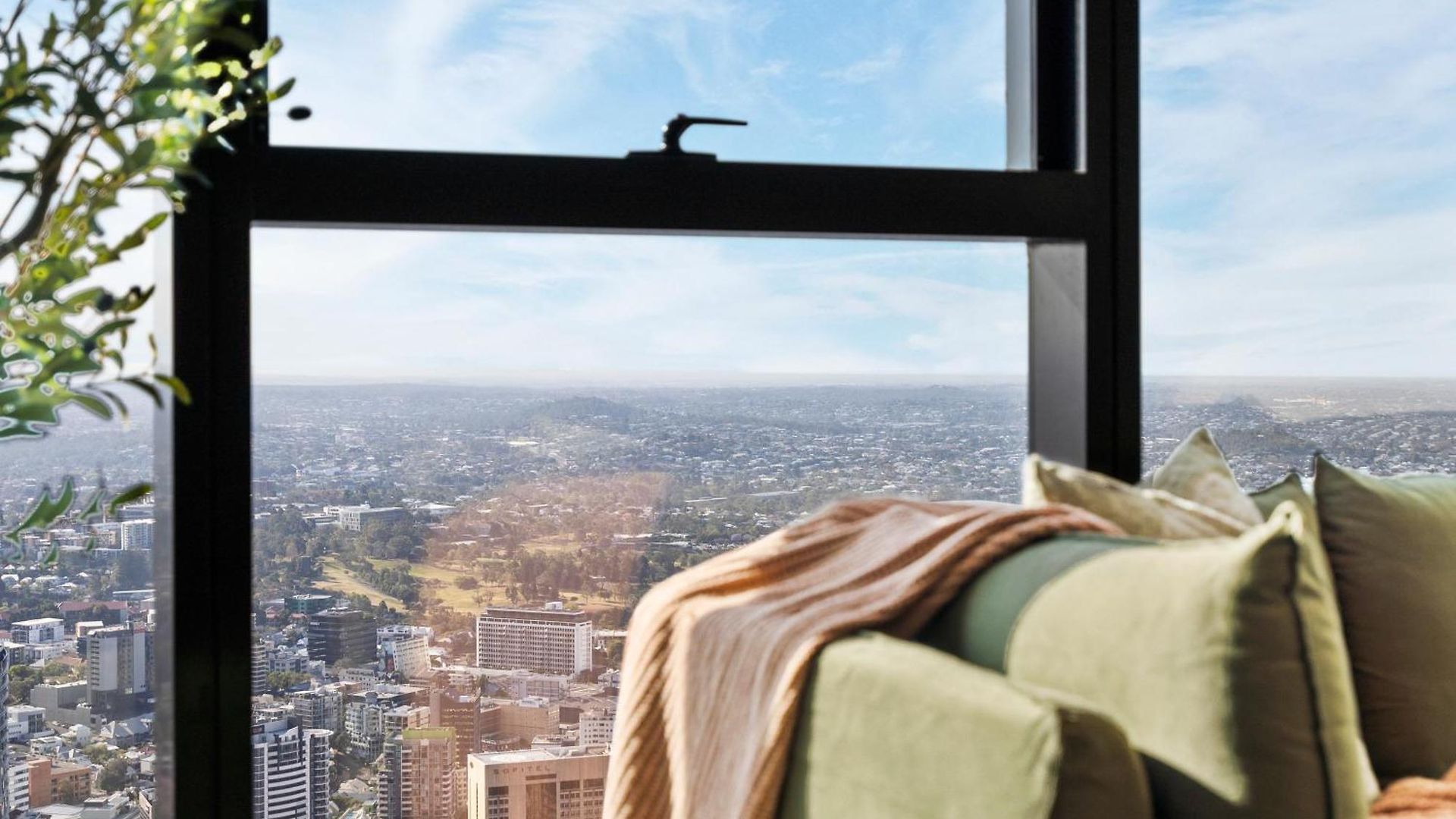 Skytower - 81st Floor, & River Views, Free Car Parking Brisbane
