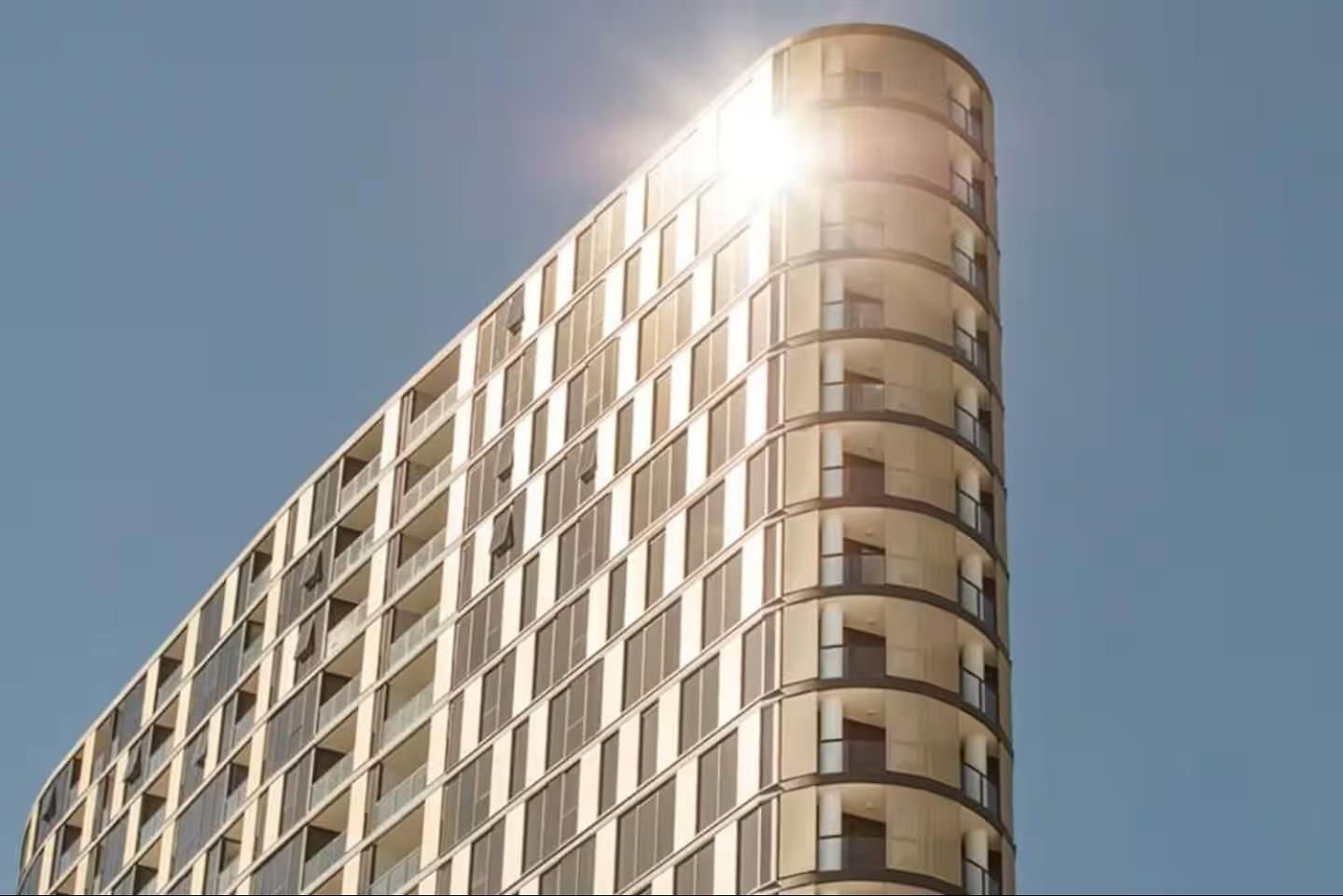 Premium 2br Valley Parking Free Apartment
