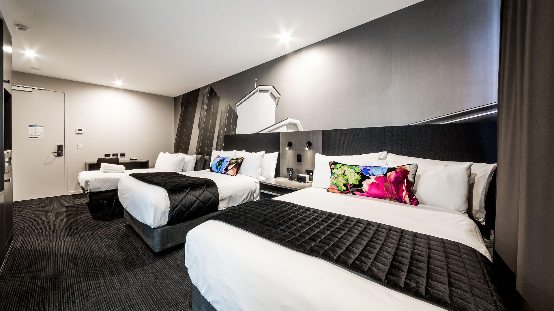 Hotel Sage Street