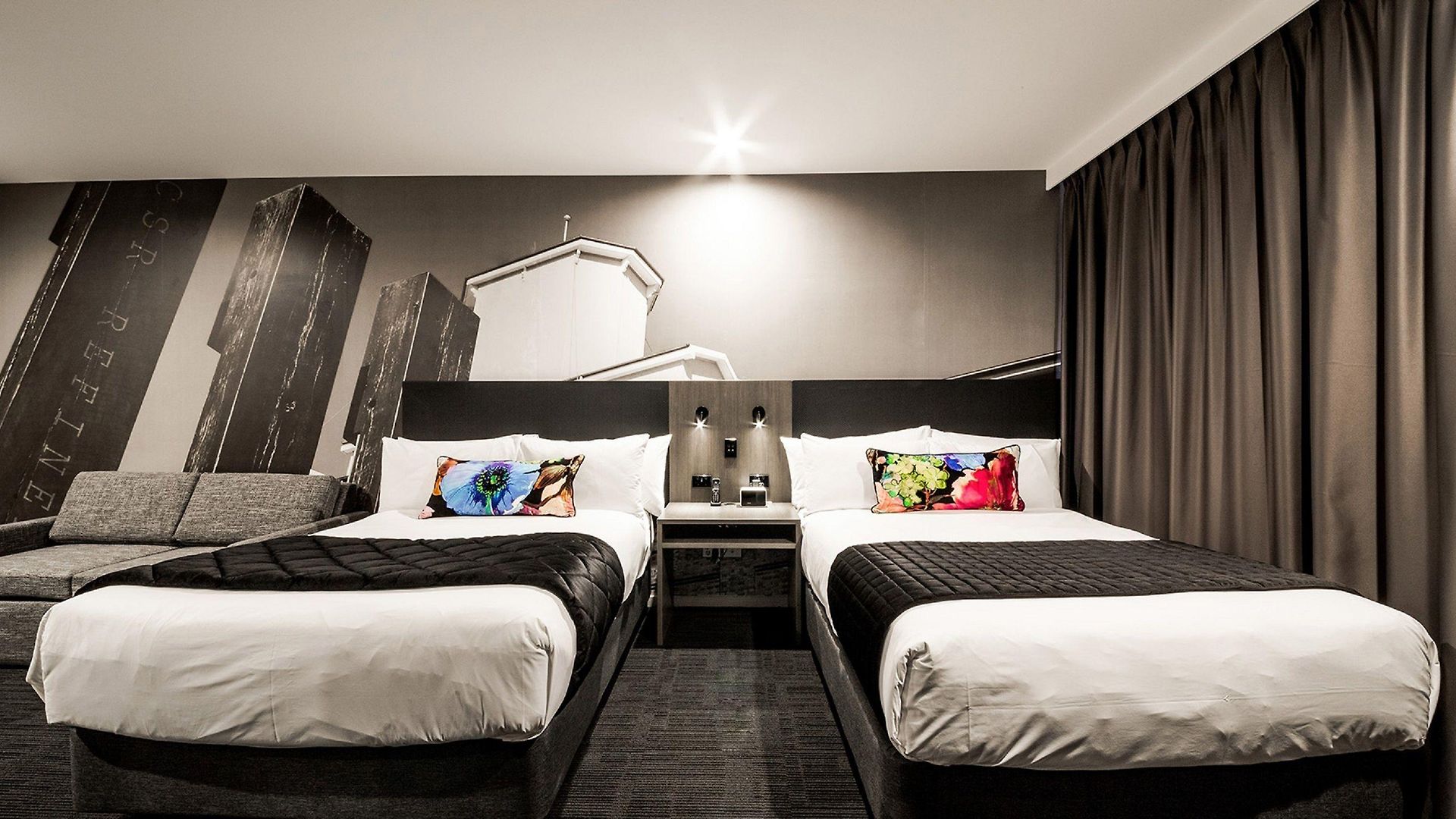 Sage Street Hotel 5*