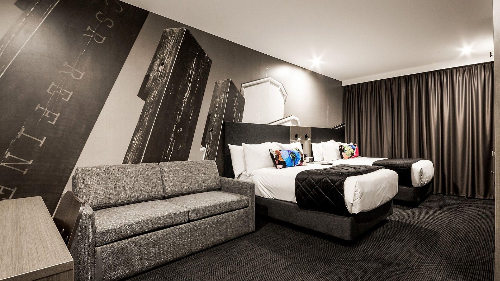 Hotel Sage Street