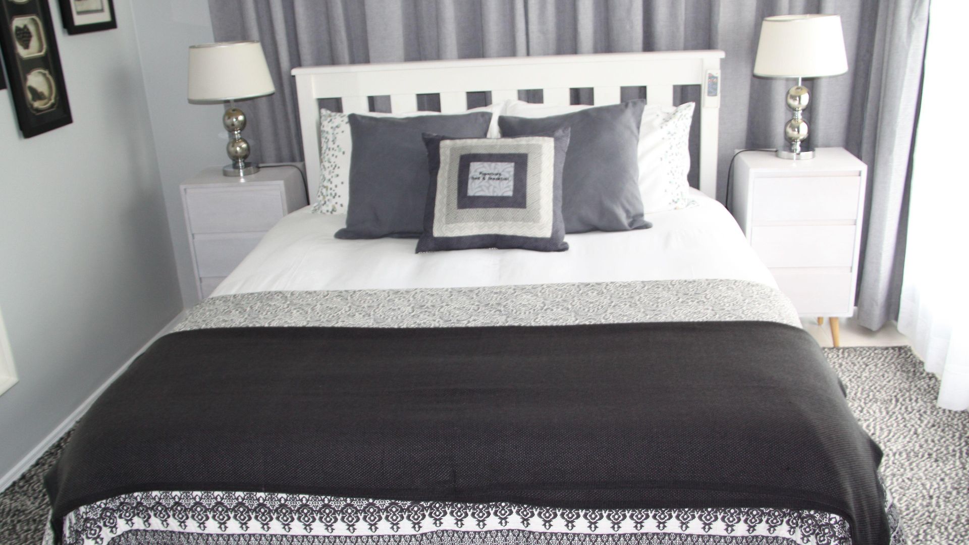 Bed & Breakfast Paperbark