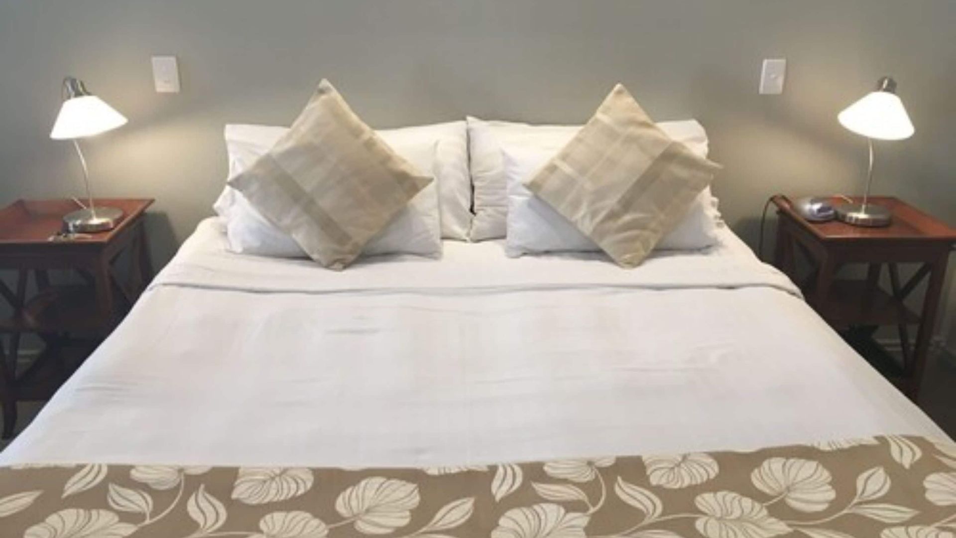 Shangri-la Gardens 4*