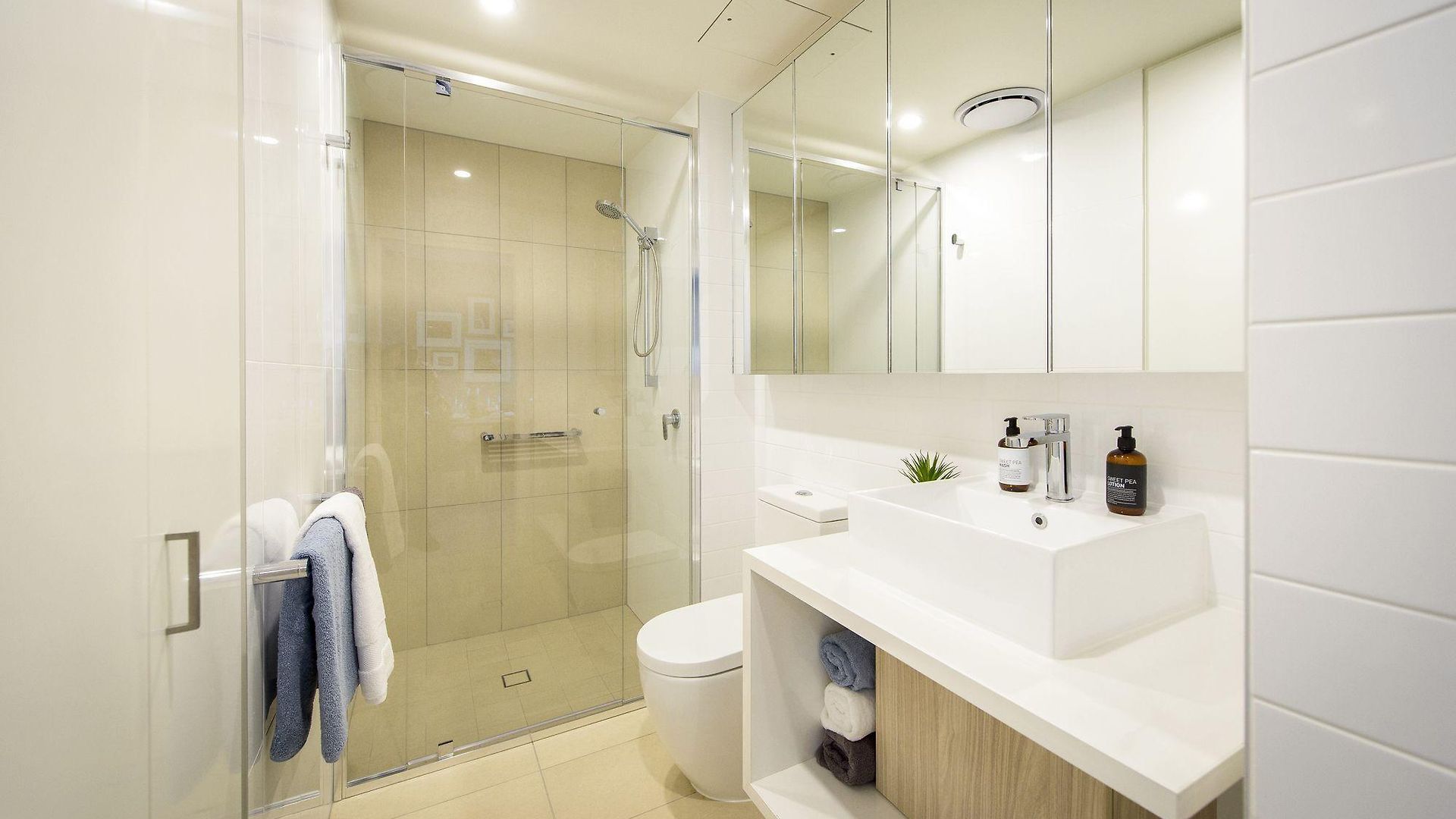 Alcyone Residences Aparthotel
