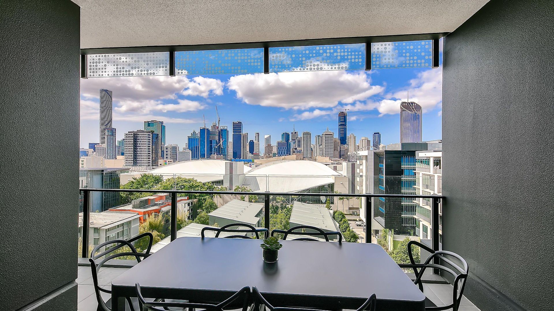 Opera South 5* Brisbane