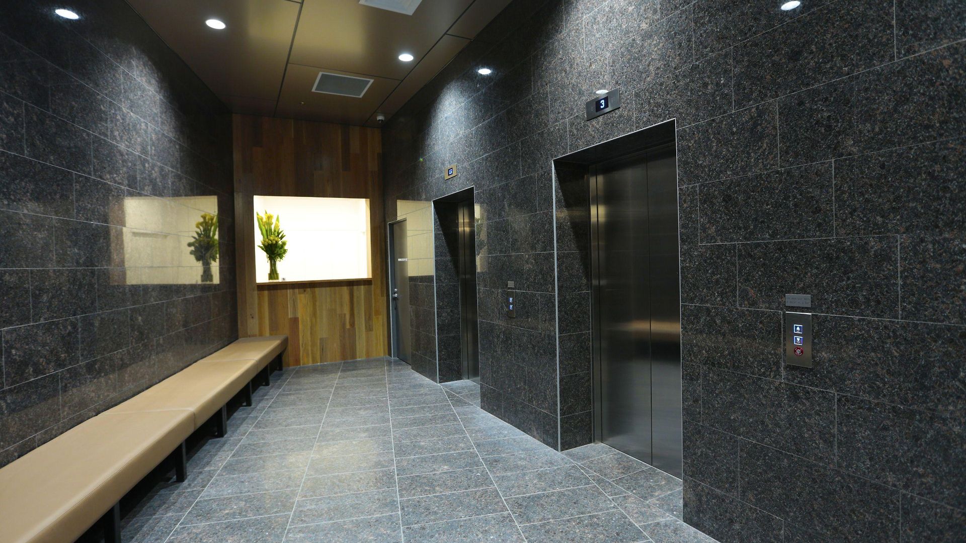 Opera South Aparthotel 5*