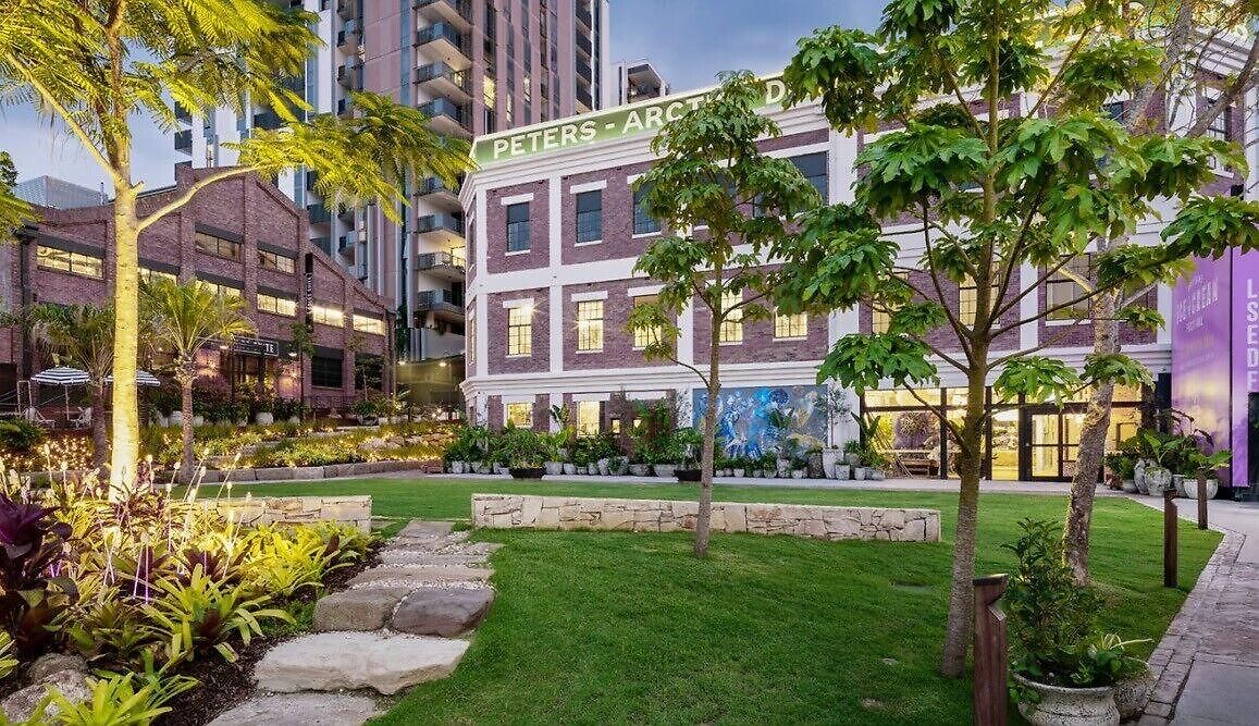 Opera South 5*