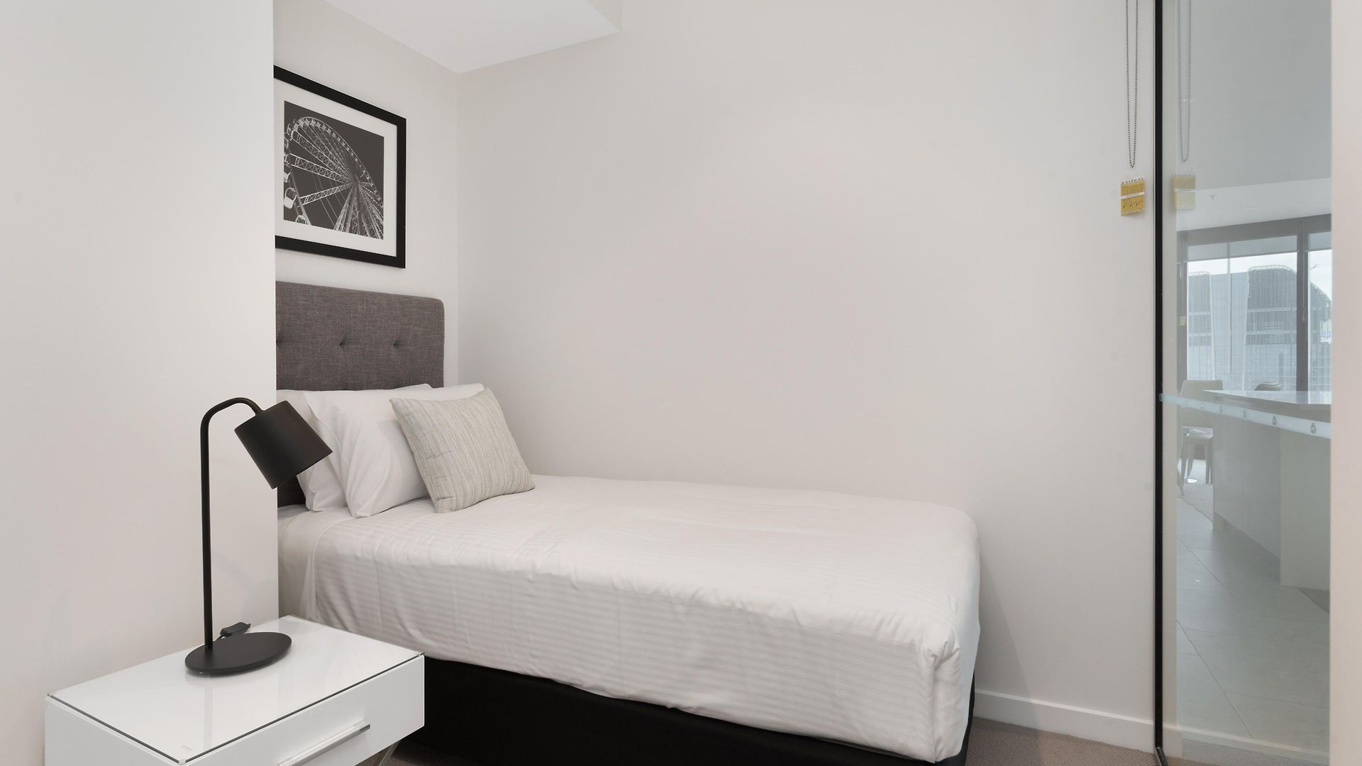 Cllix Skytower Aparthotel 5*