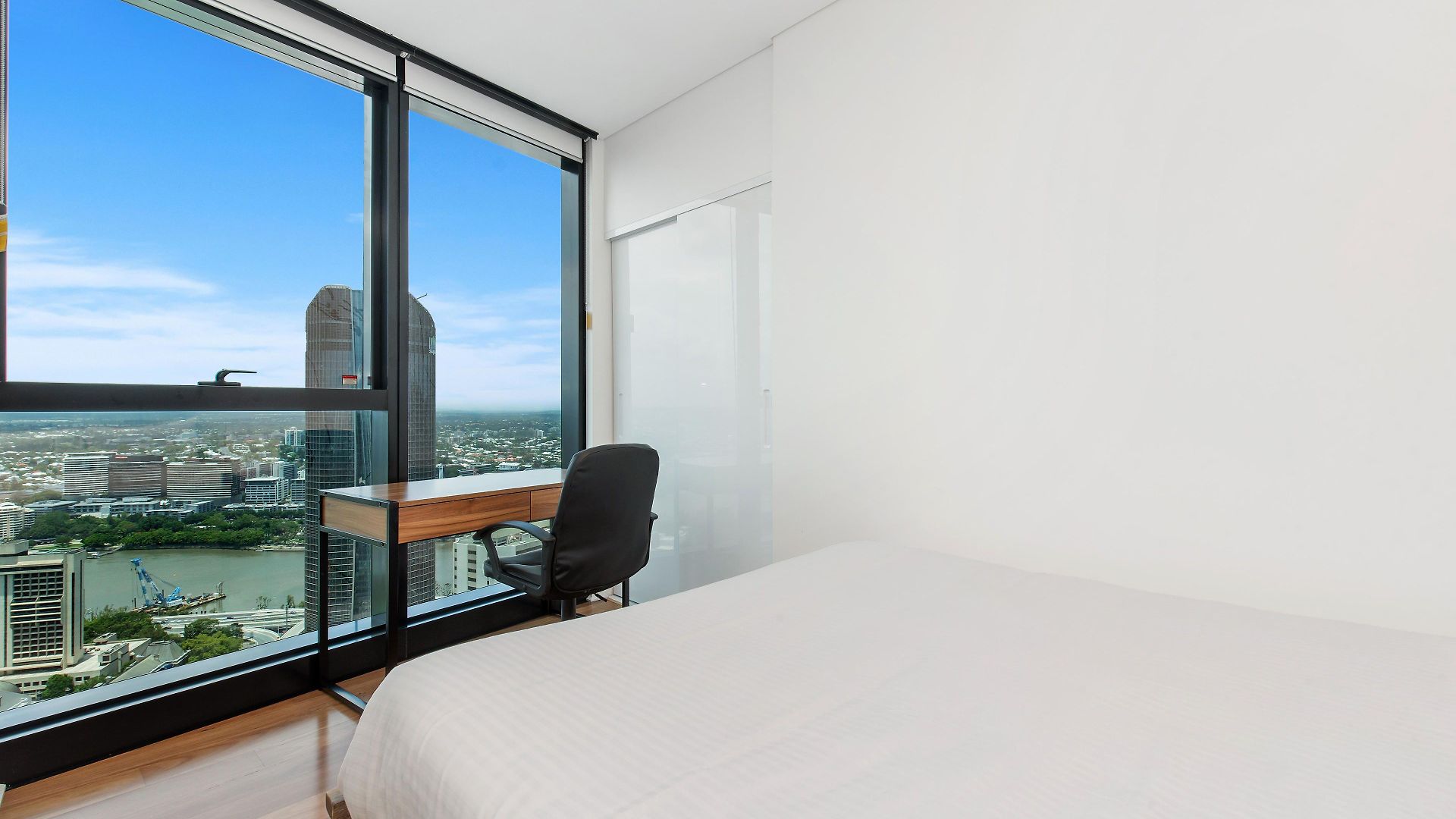 Cllix Skytower Brisbane
