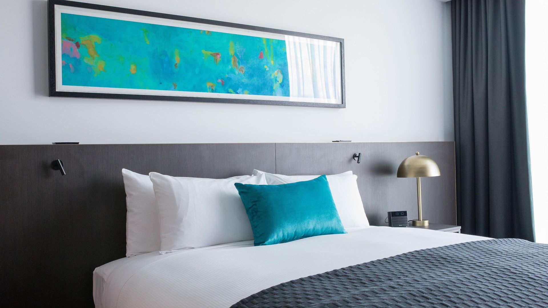 Eatons Hill Hotel 4*