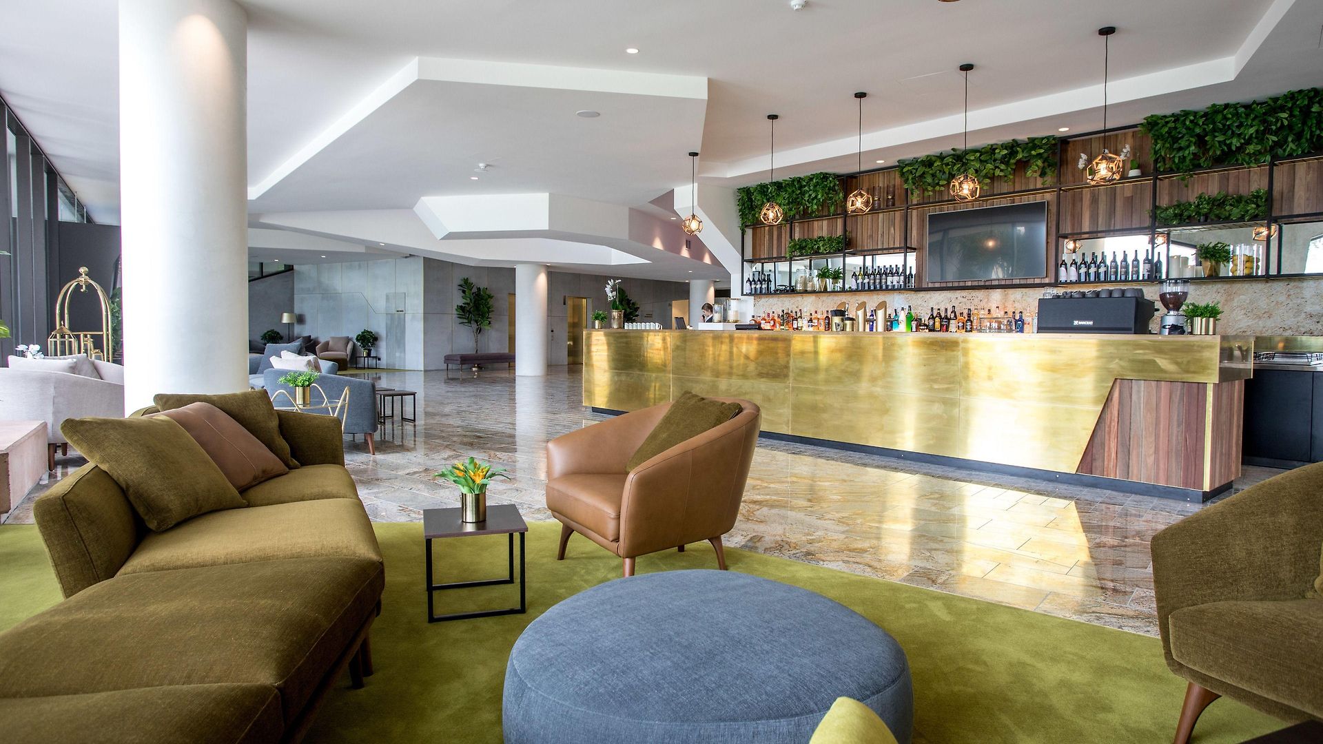 Eatons Hill Hotel 4*