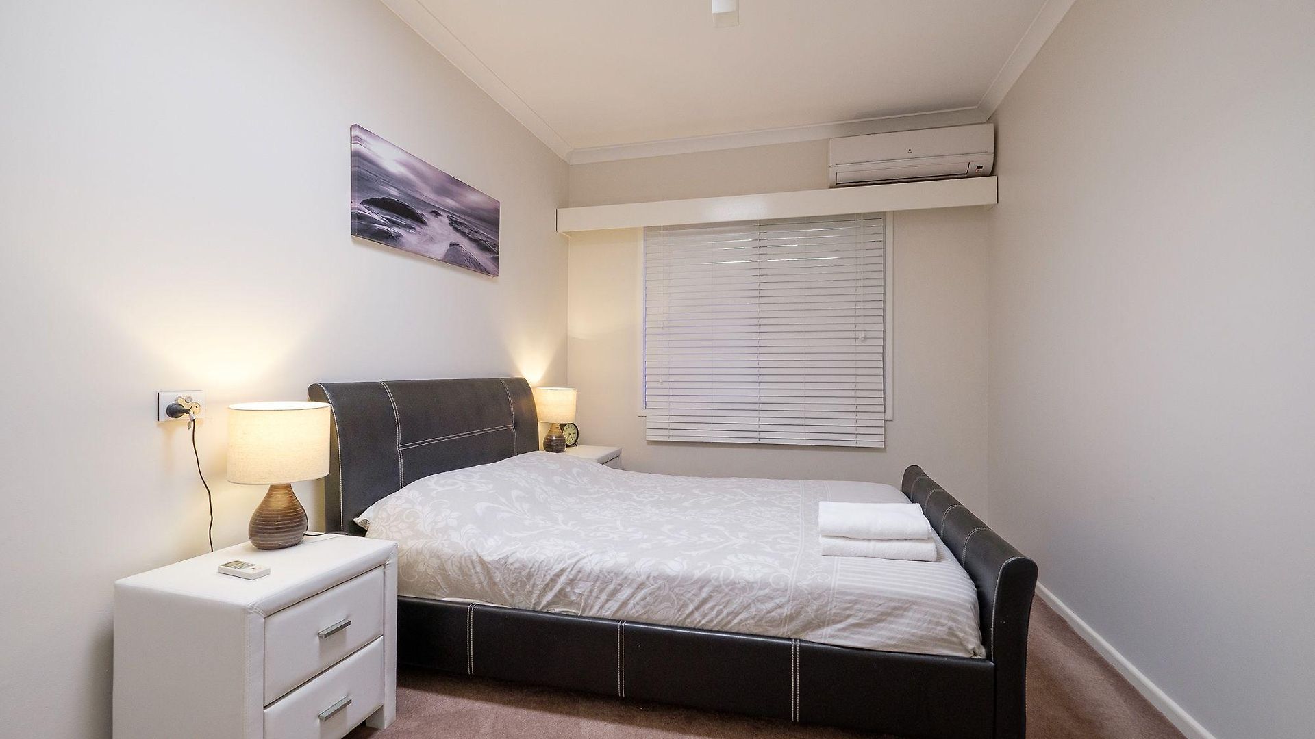 Spacious Hideaway Retreat, Brookfield,