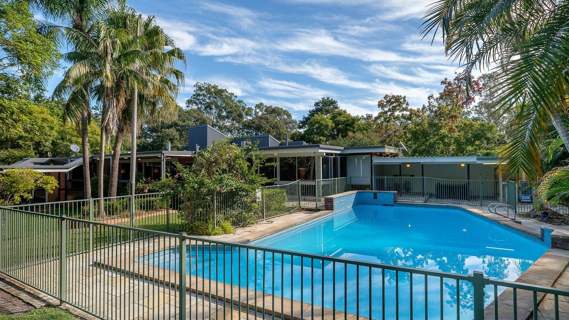 Spacious Hideaway Retreat, Brookfield, Holiday home *