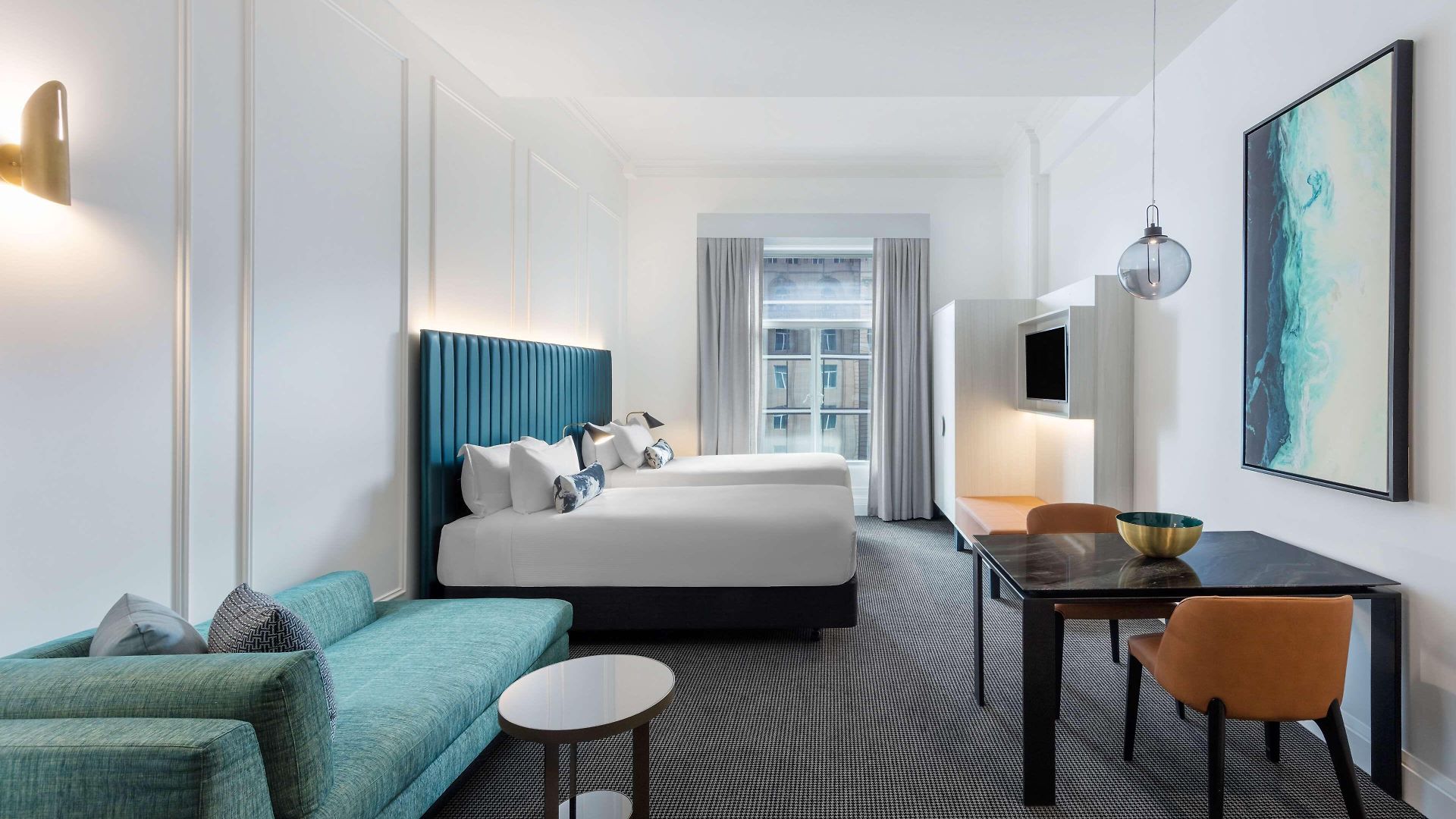 Adina Aparthotel