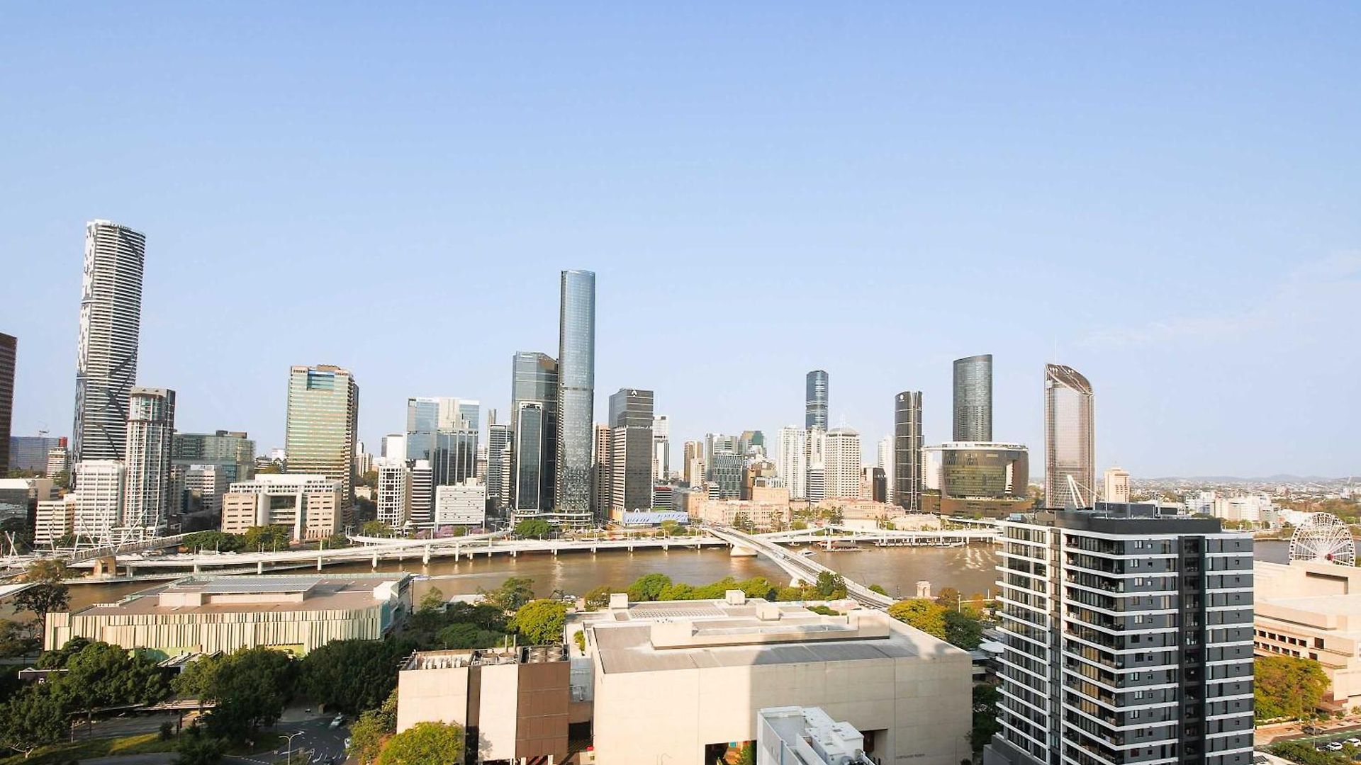 Southbank Exceptional View With Huge Balcony High Lvl Style Apartment Brisbane
