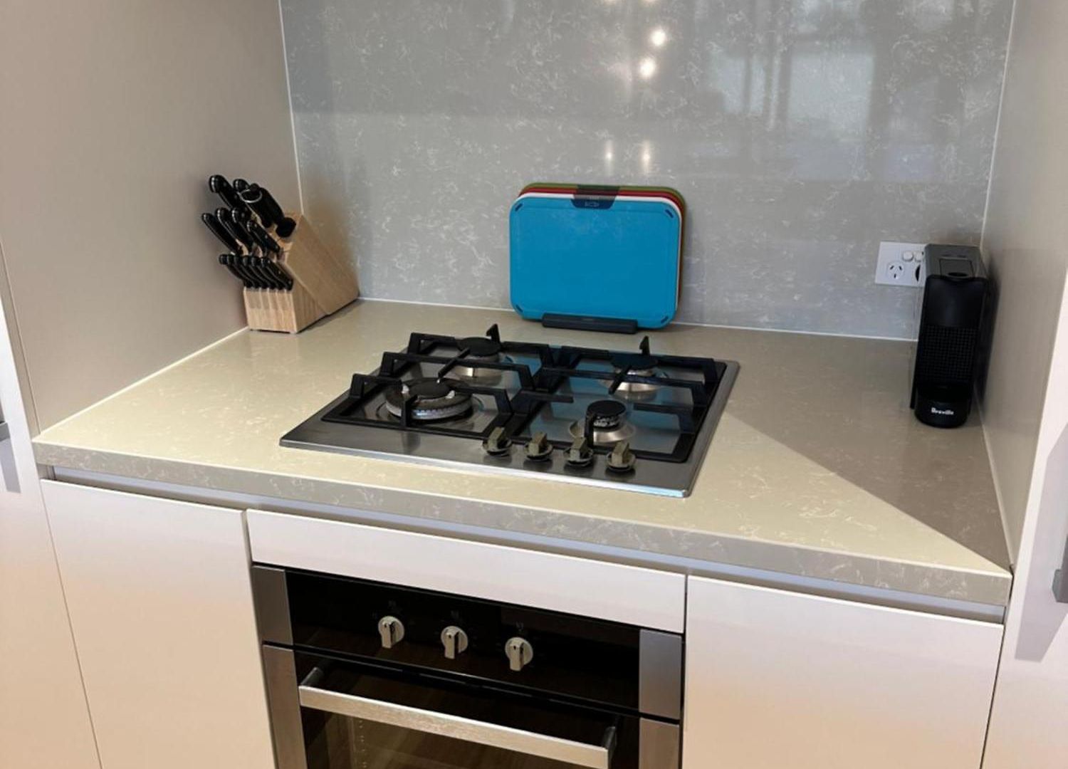 Skyline Haven, Luxe 2br With Pool & Gym In Fortitude Valley