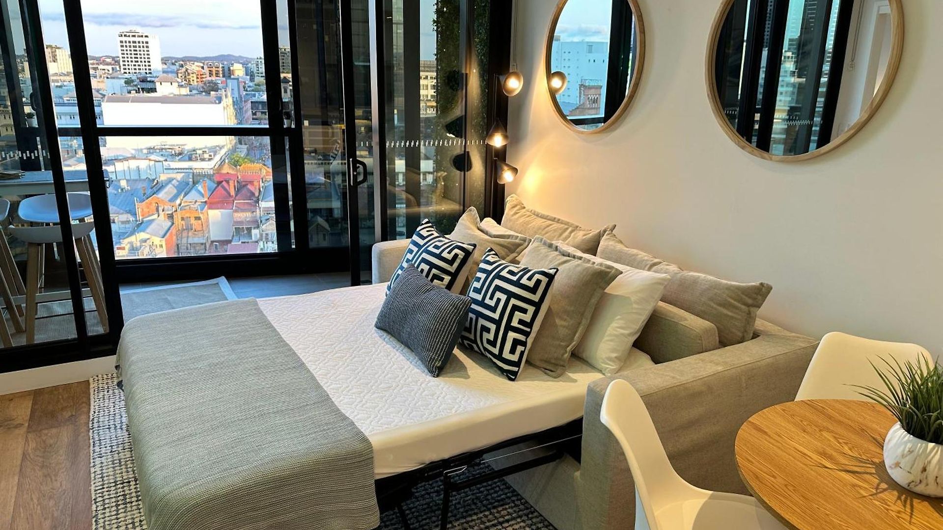 Apartment Skyline Haven, Luxe 2br With Pool & Gym In Fortitude Valley
