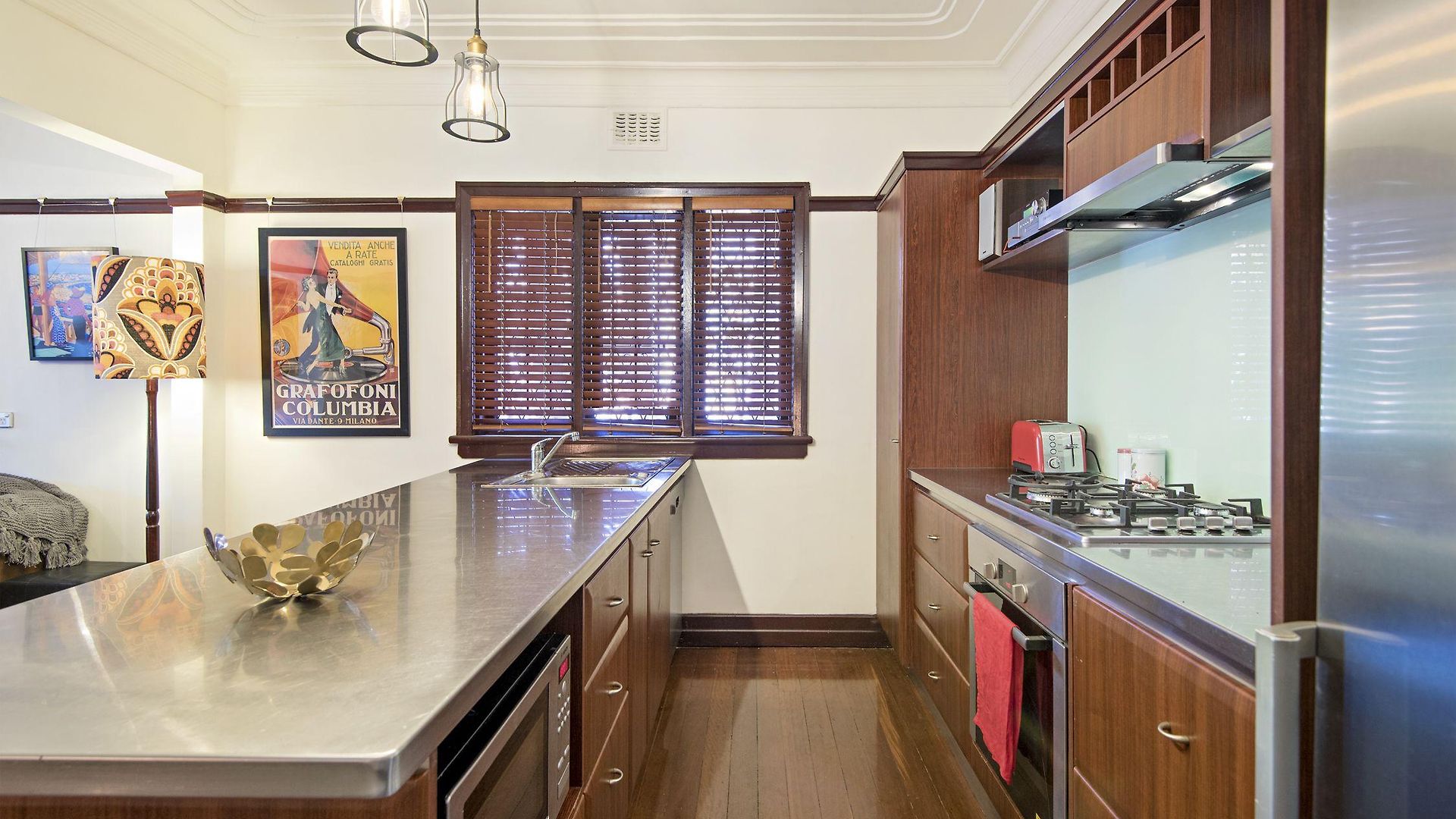 Anville Court Apartment
