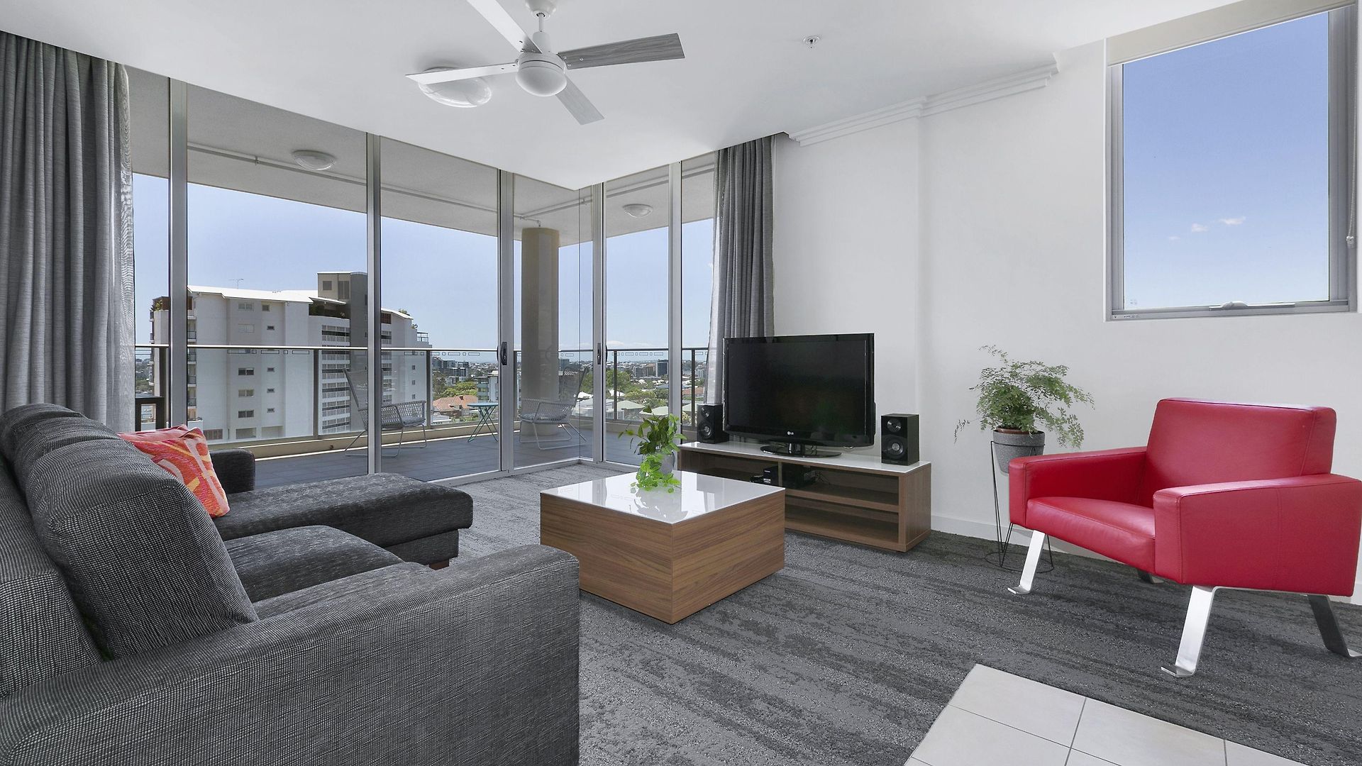 Diana South Aparthotel