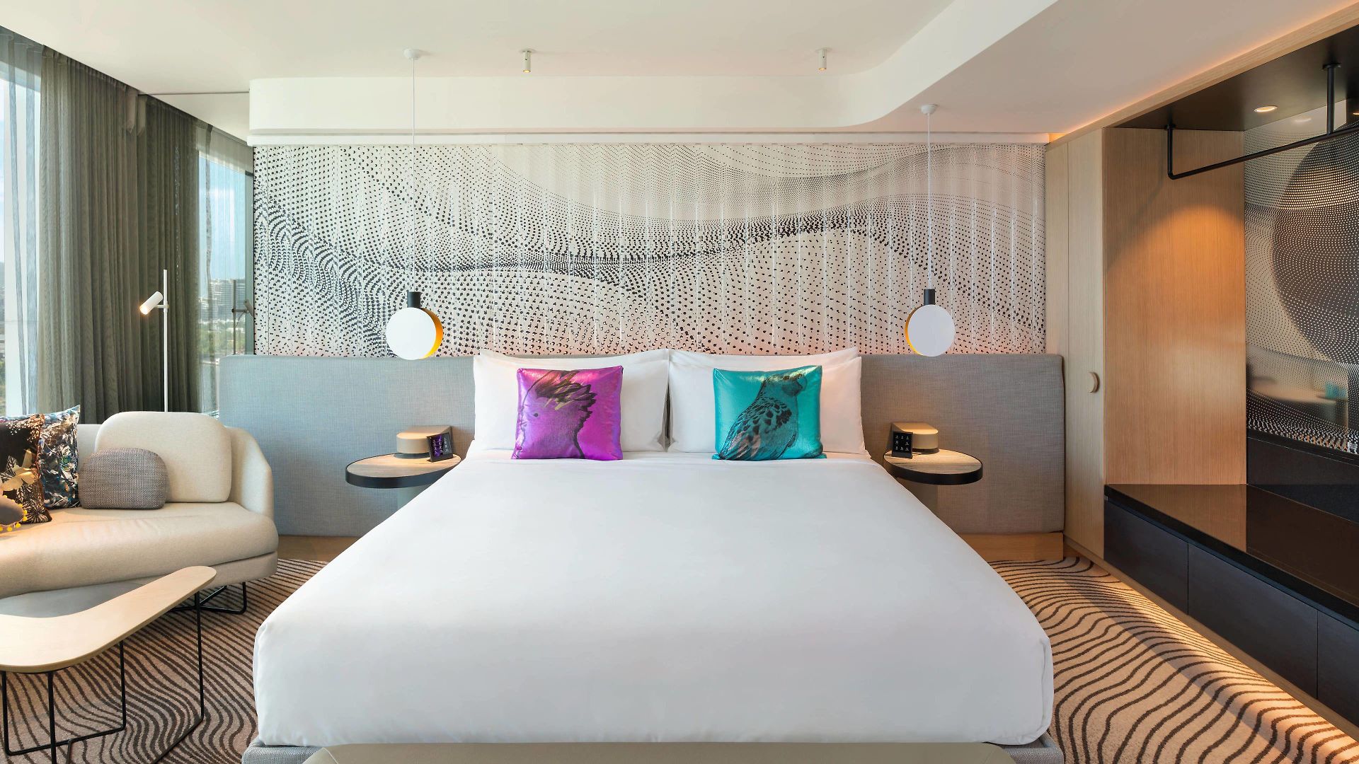W Hotel 5*
