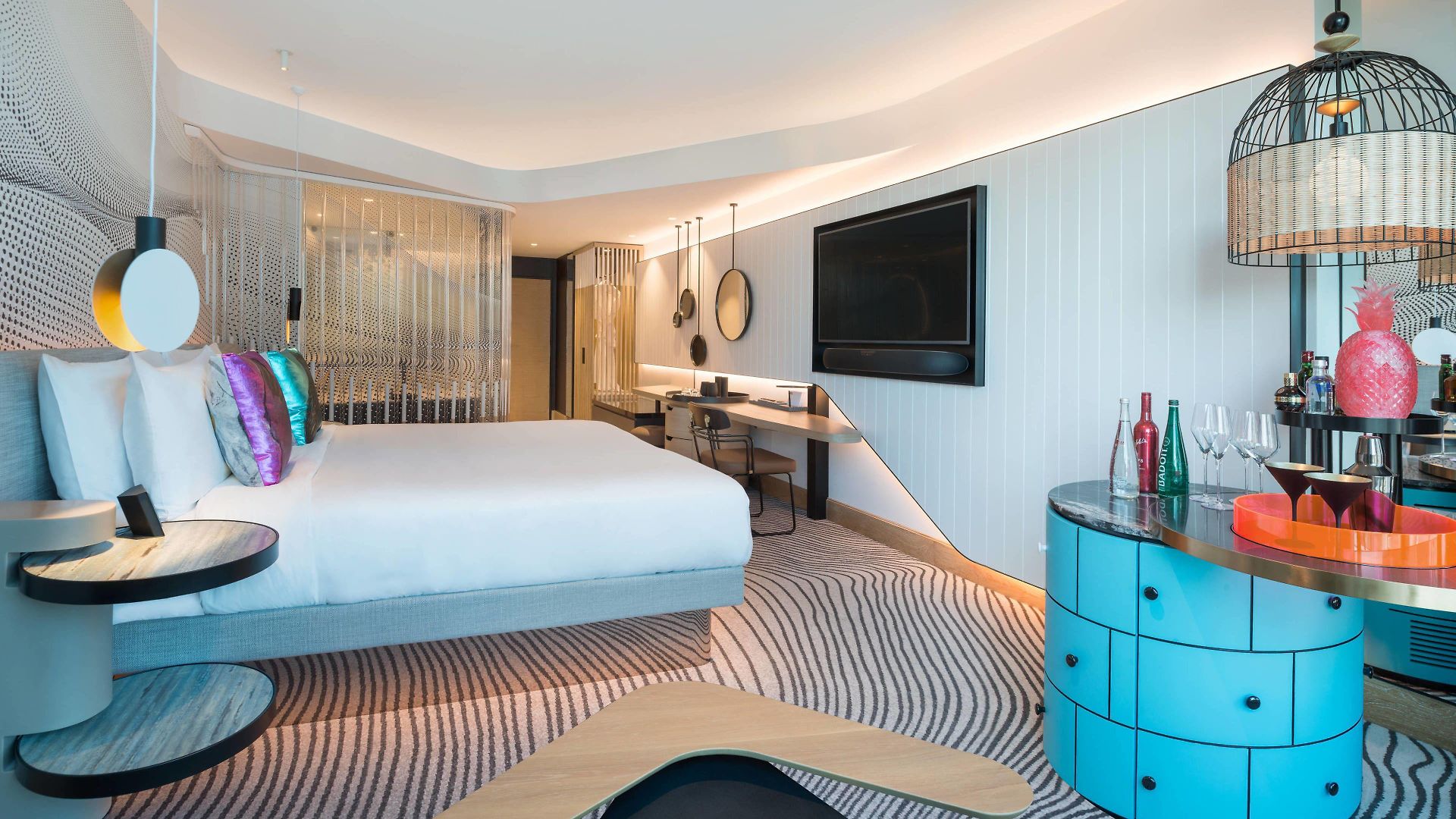 Hotel W 5*