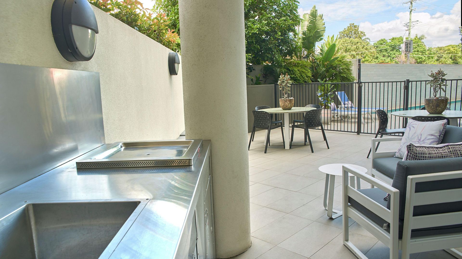 Aparthotel Quest Cannon Hill Brisbane