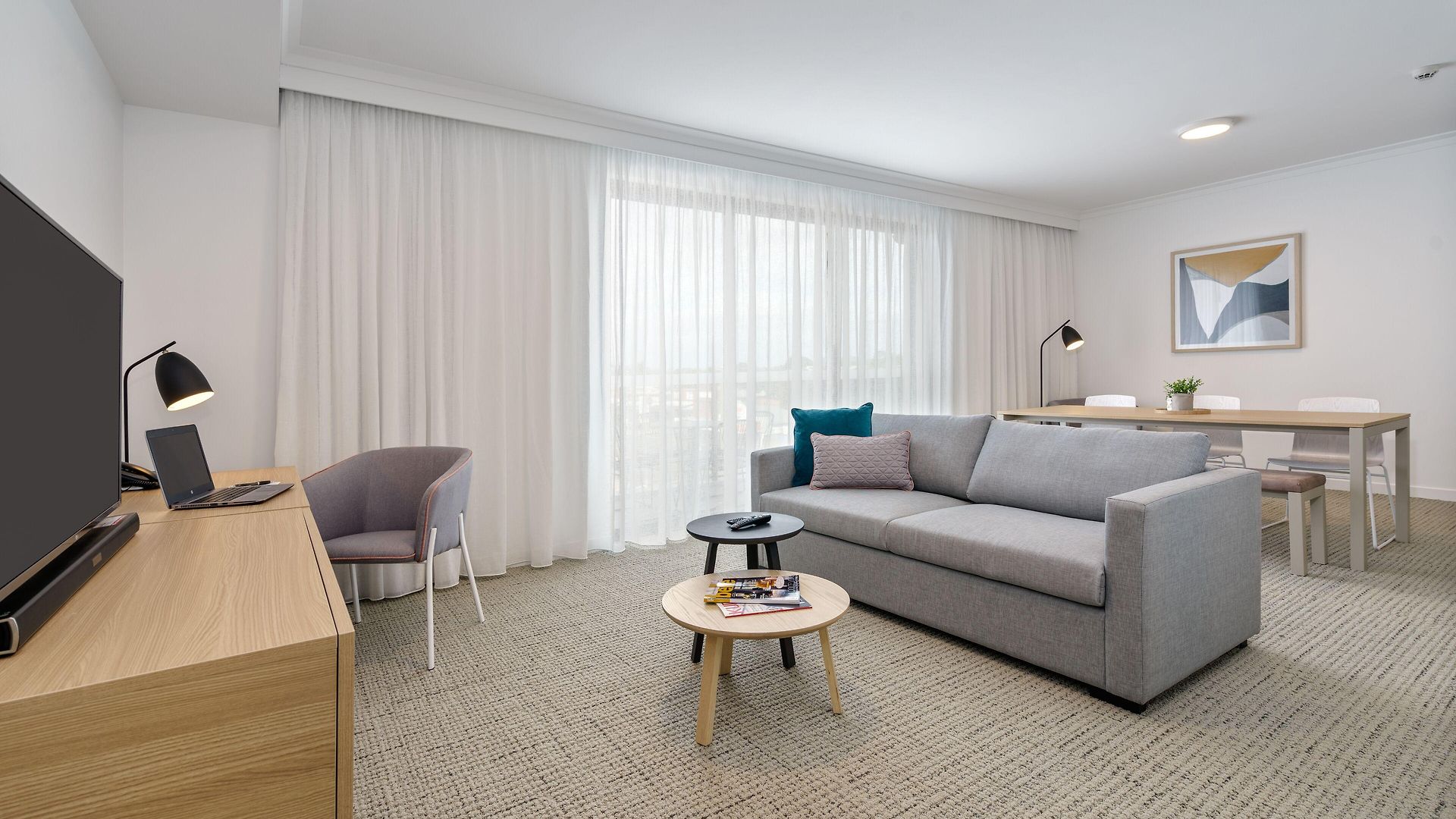 Quest Cannon Hill Aparthotel 5*