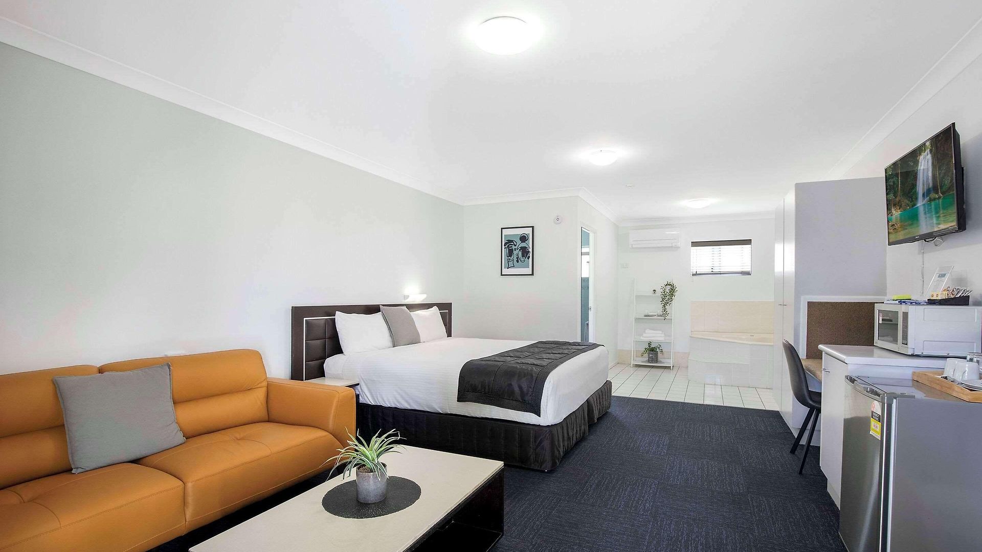Hotel Comfort North 4*