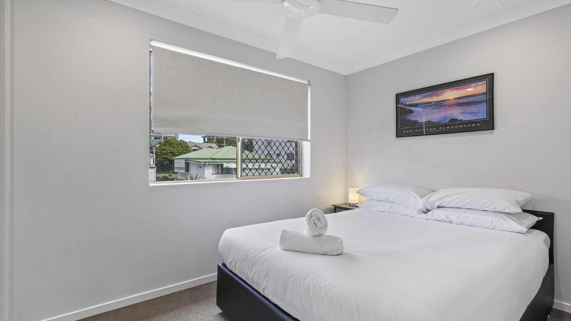 Charming 3-bed Near Local Shops *
