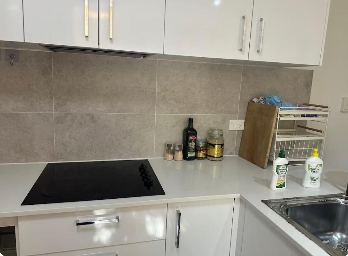Uq Master For 3 People With Back Yard U2 Homestay Brisbane