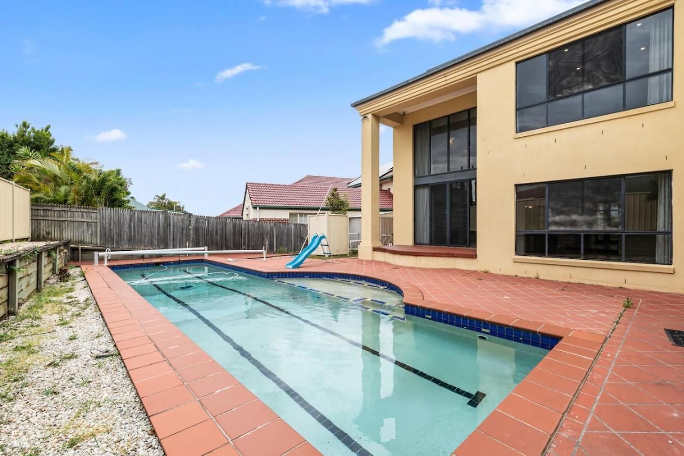 Holiday home Luxe Spacious Family With Pool And Patio