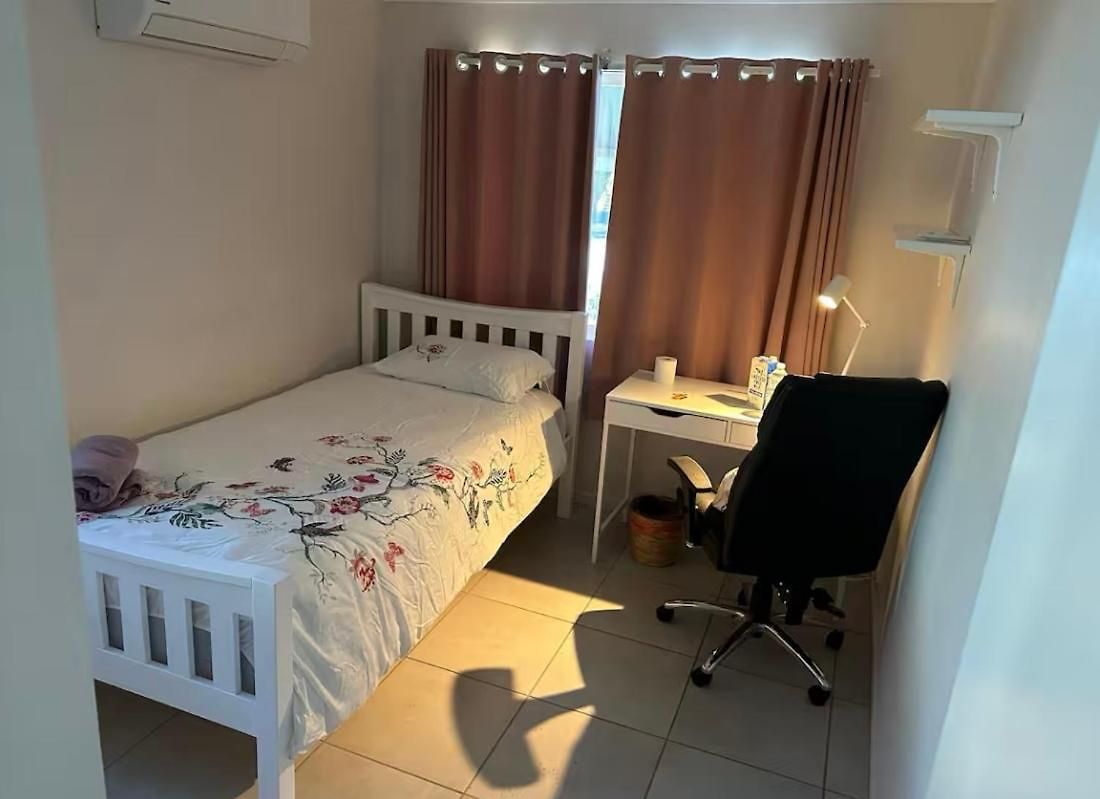 Uq Single Bedroom With Pool Q2