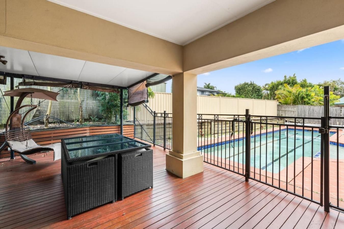 Luxe Spacious Family With Pool And Patio Brisbane