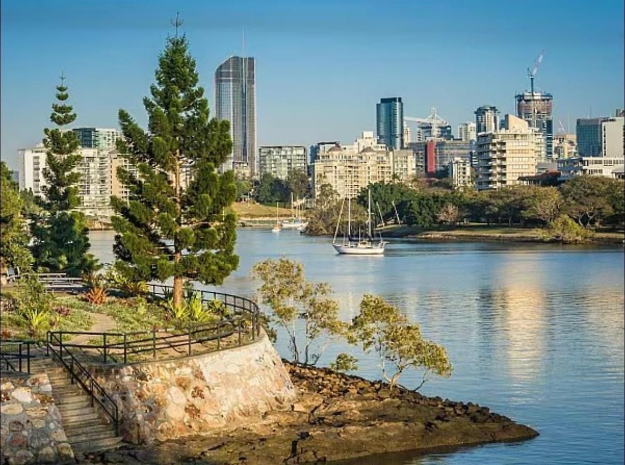 Apartment Modern 2br Retreat - 5min To Cbd & Free Parking