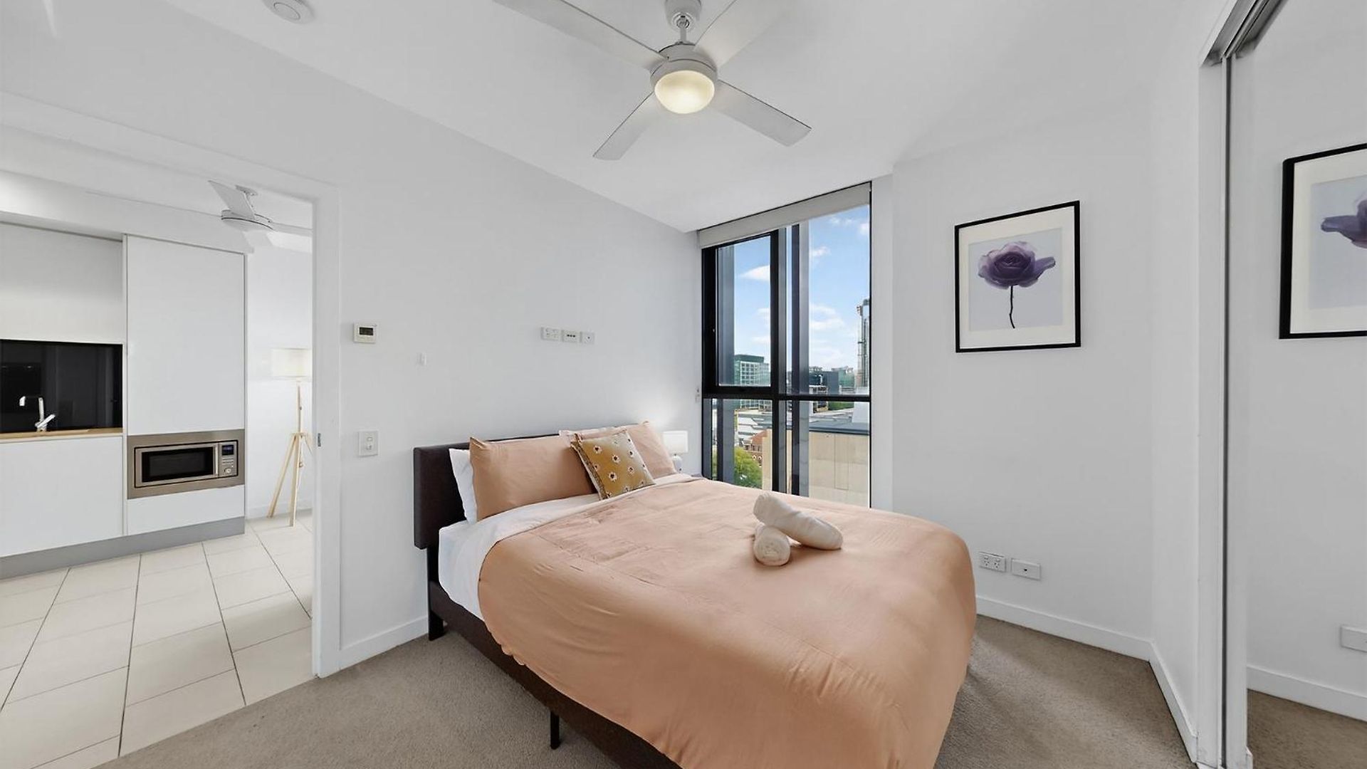 Apartment Stylish 1br Valley With Secure Car Park