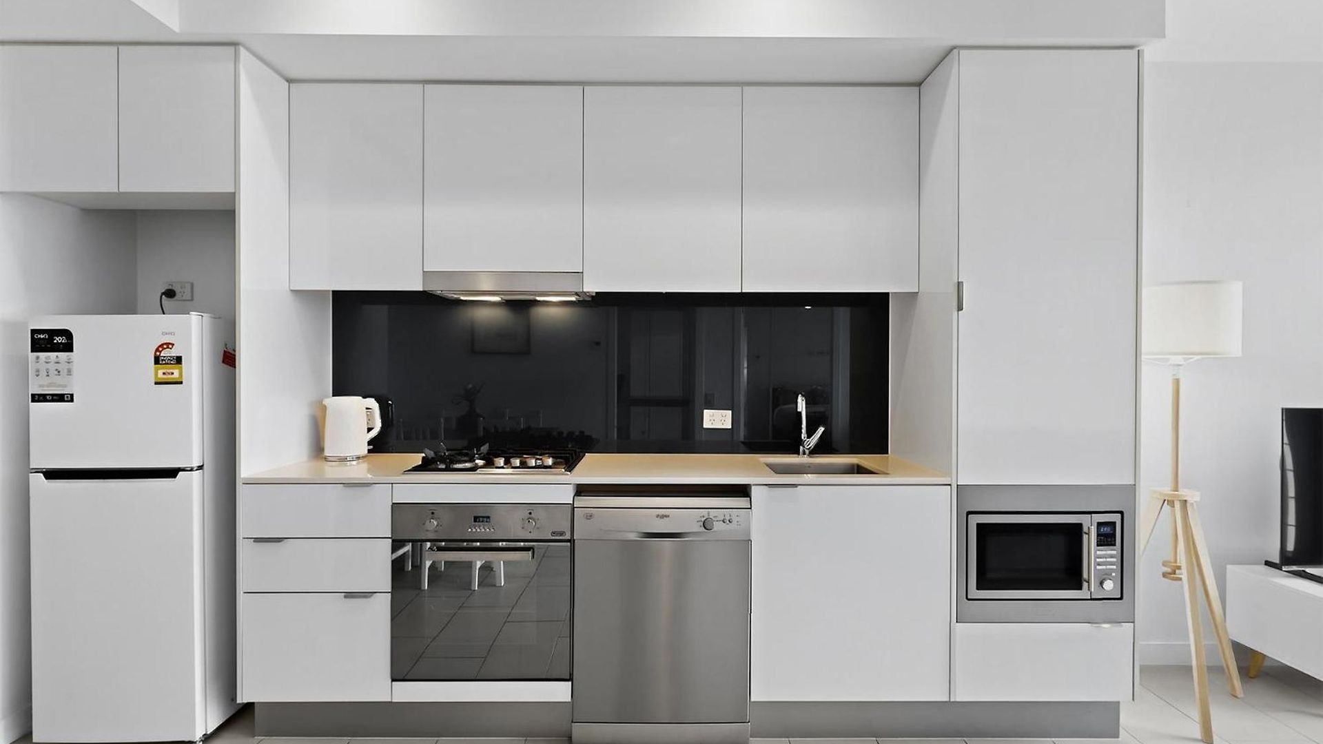 Stylish 1br Valley With Secure Car Park Apartment