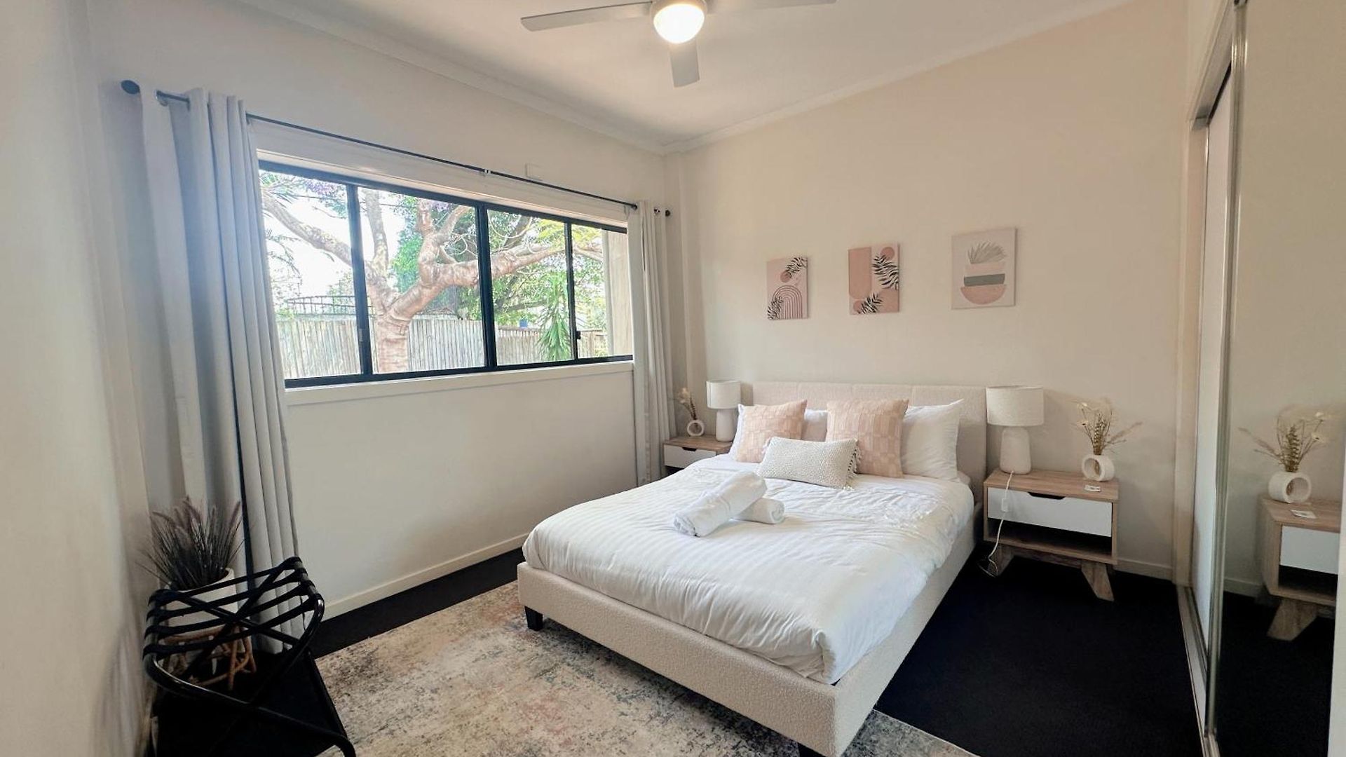Modern 2br Retreat - 5min To Cbd & Free Parking * Brisbane