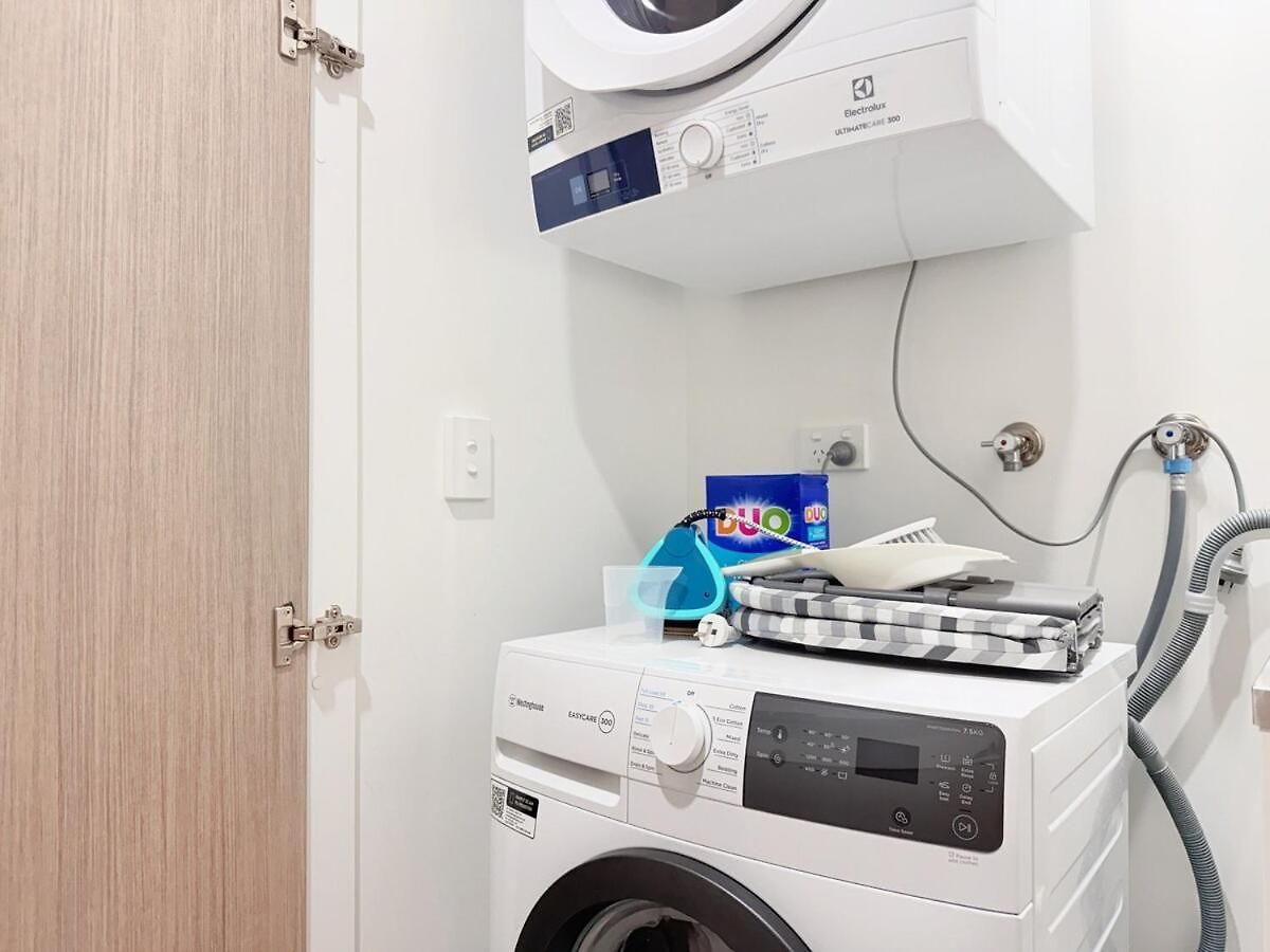 Apartment Riverview Breeze Hamilton 3b2b With Free Parking *