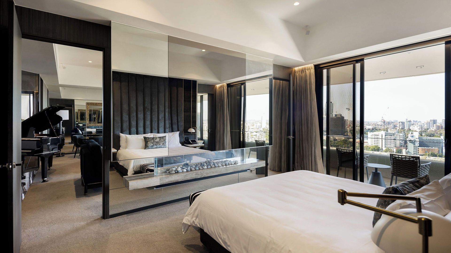 Hotel Emporium South Bank 5*