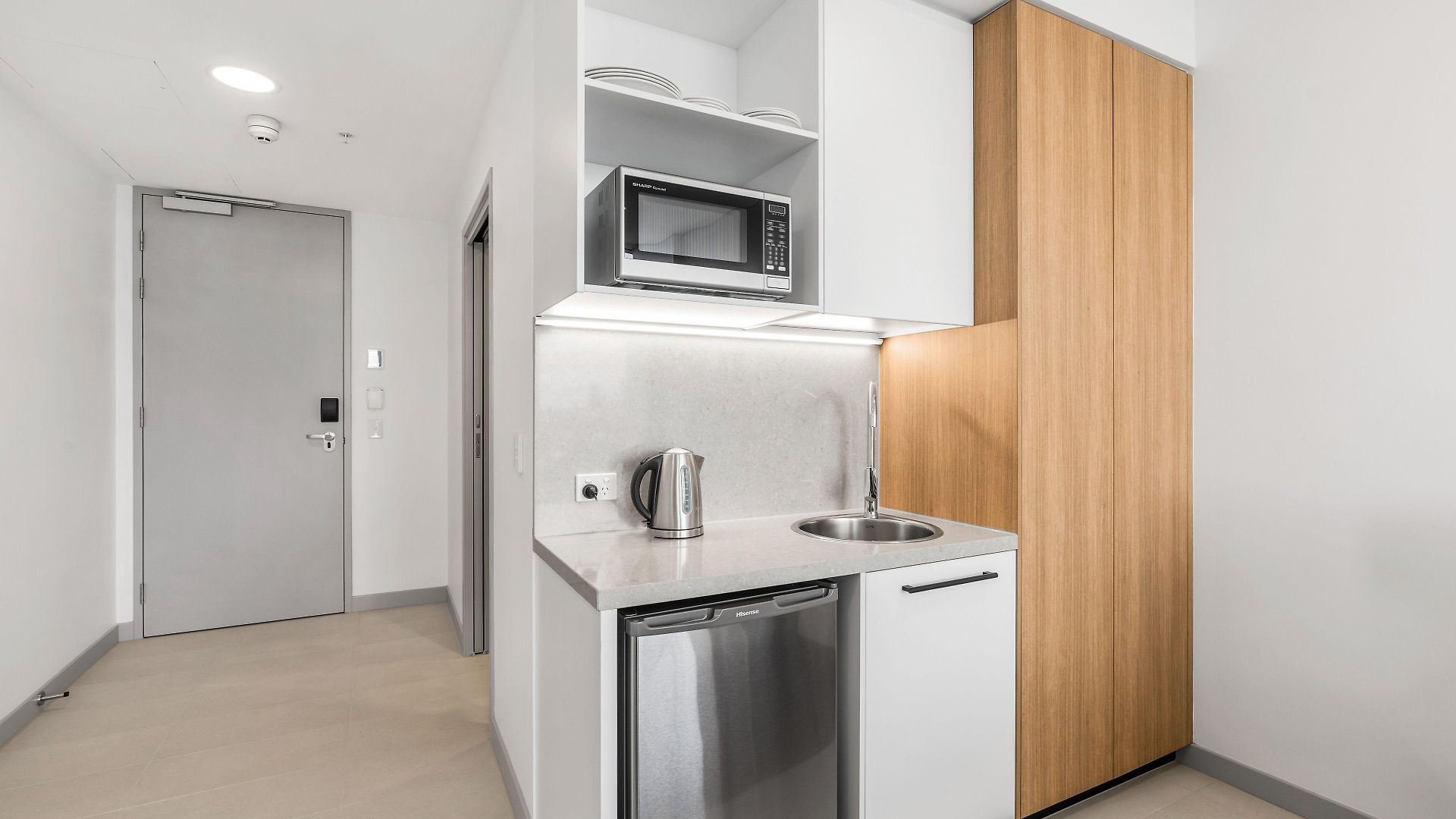 Essence Taringa Aparthotel