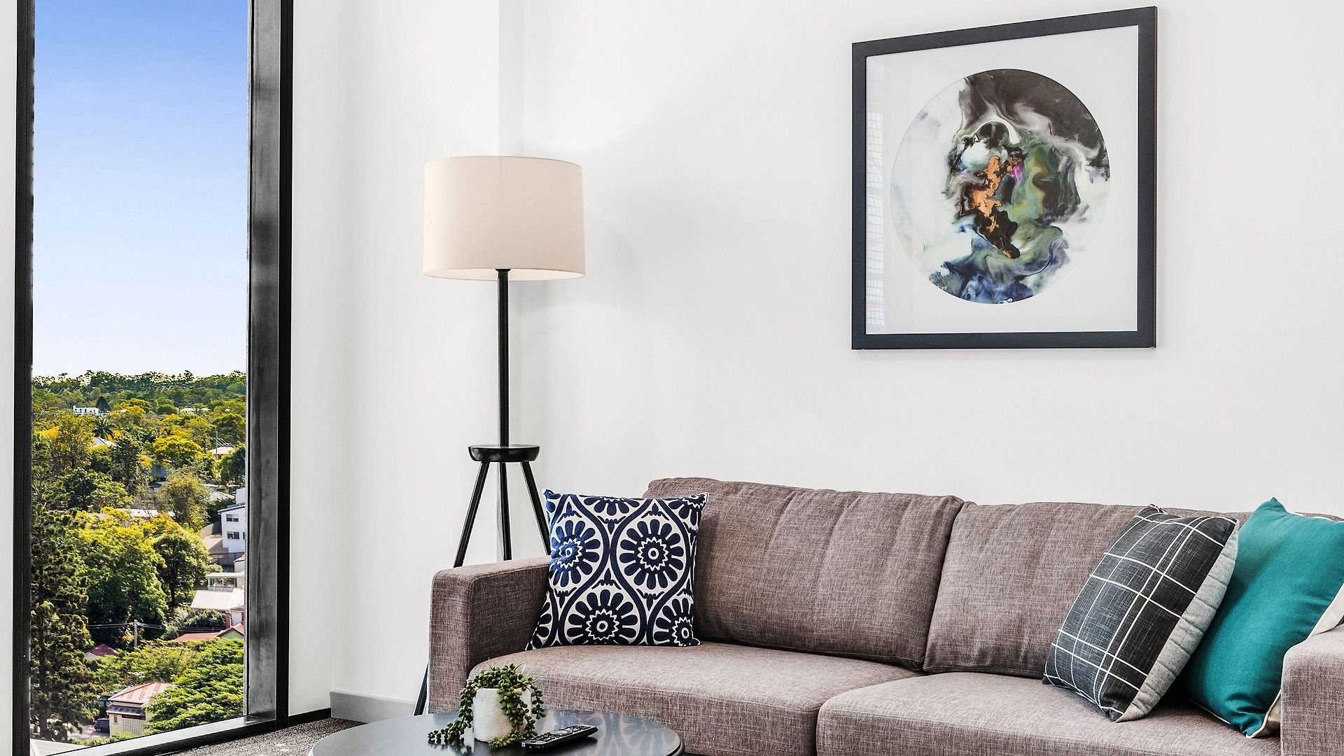 Essence Taringa Aparthotel