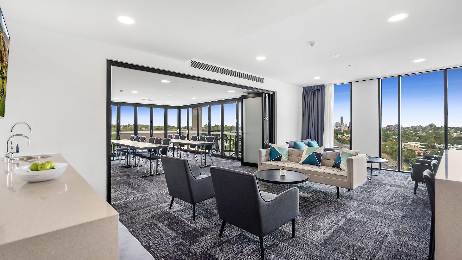 Essence Taringa Brisbane