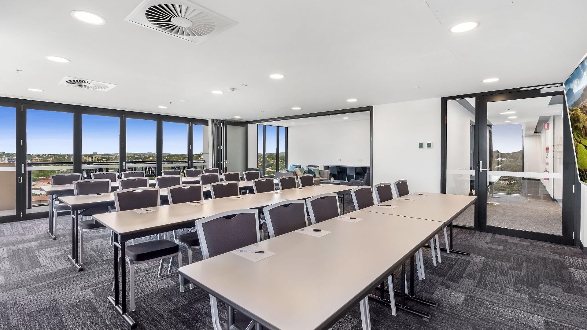 Essence Taringa Aparthotel Brisbane