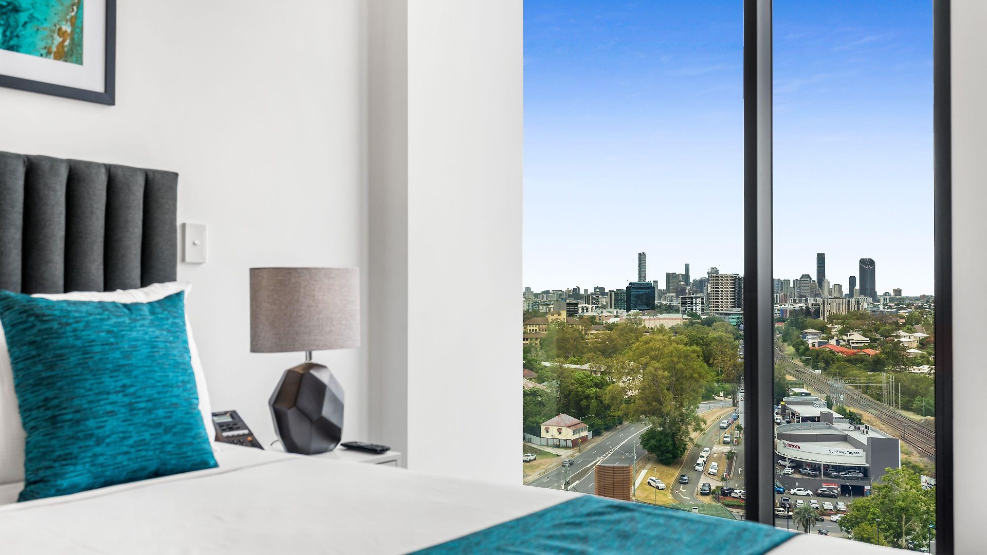 Aparthotel Essence Taringa Brisbane