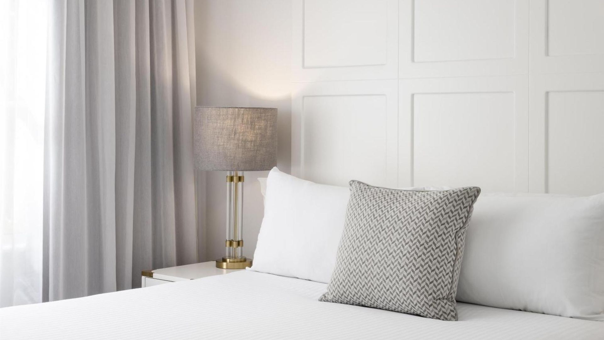 Adina Anzac Square Aparthotel 5*
