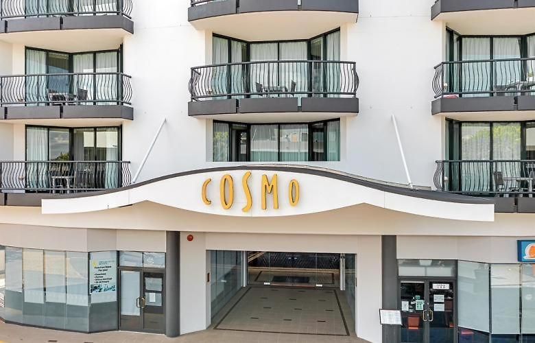 Cosmo 4*