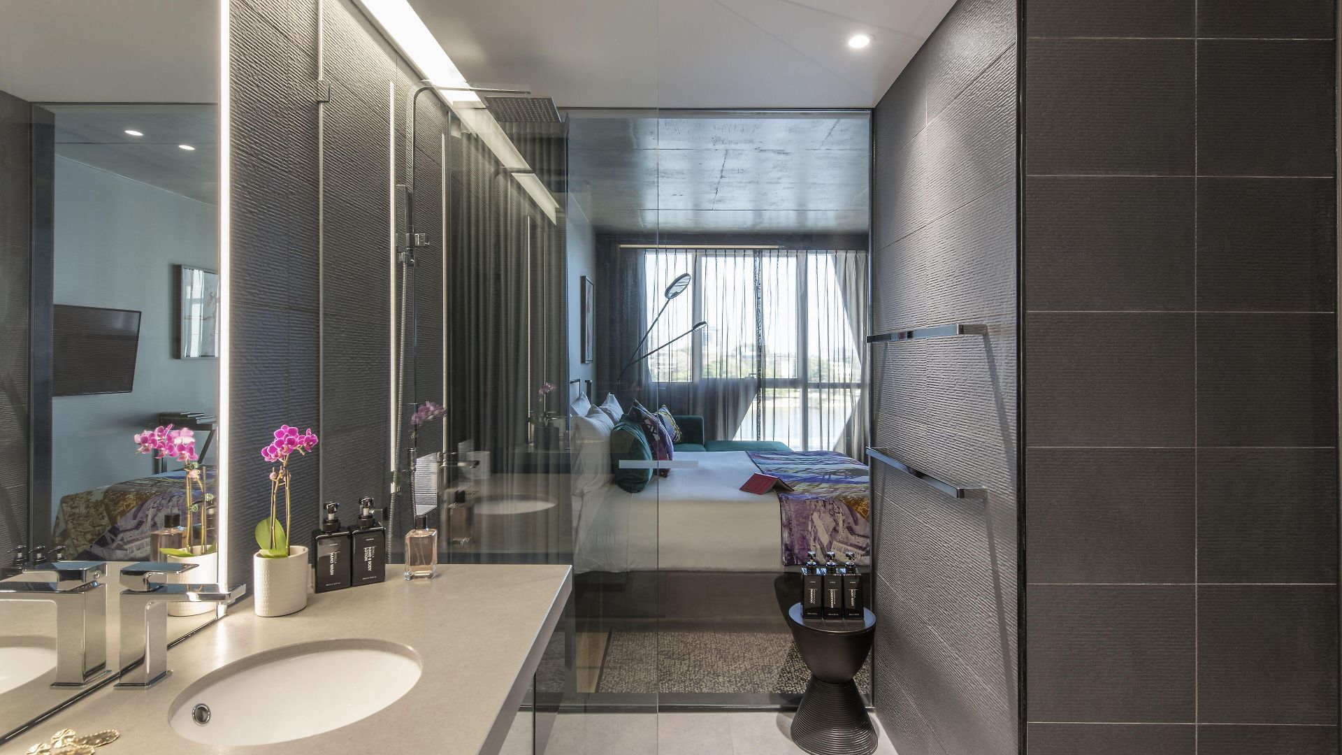 Crystalbrook Vincent 5*