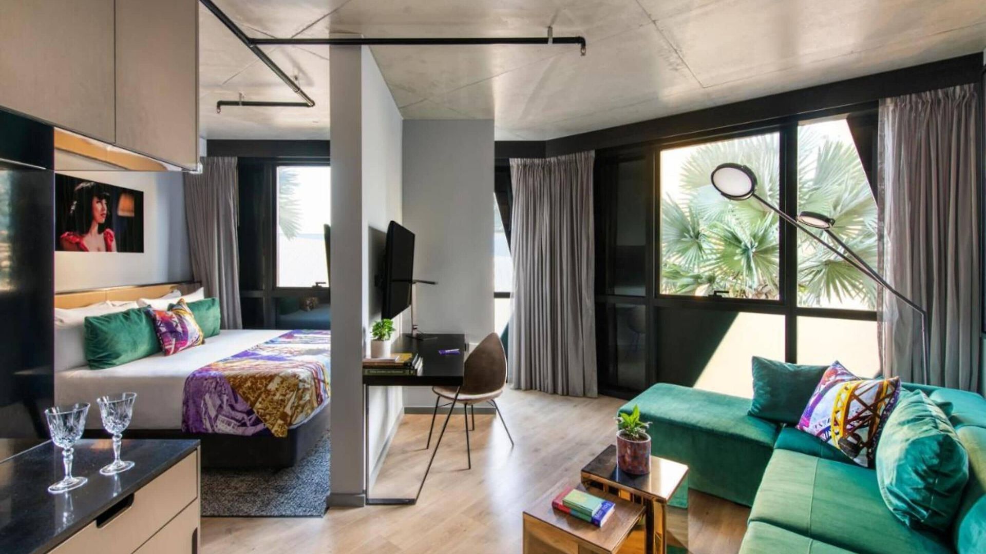 Hotel Crystalbrook Vincent Brisbane